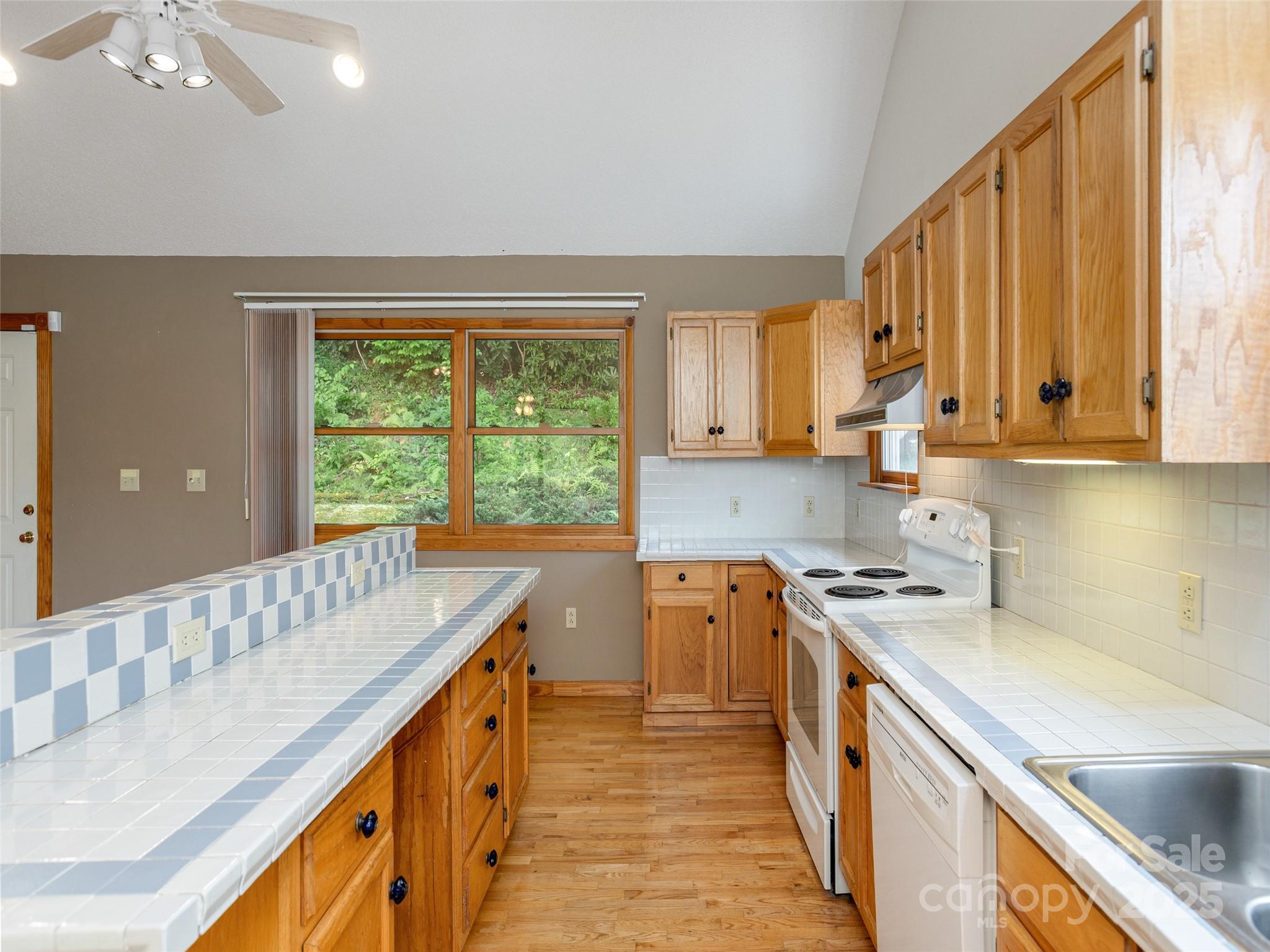 94 Marcellina Drive #10 & 12 — Fairview