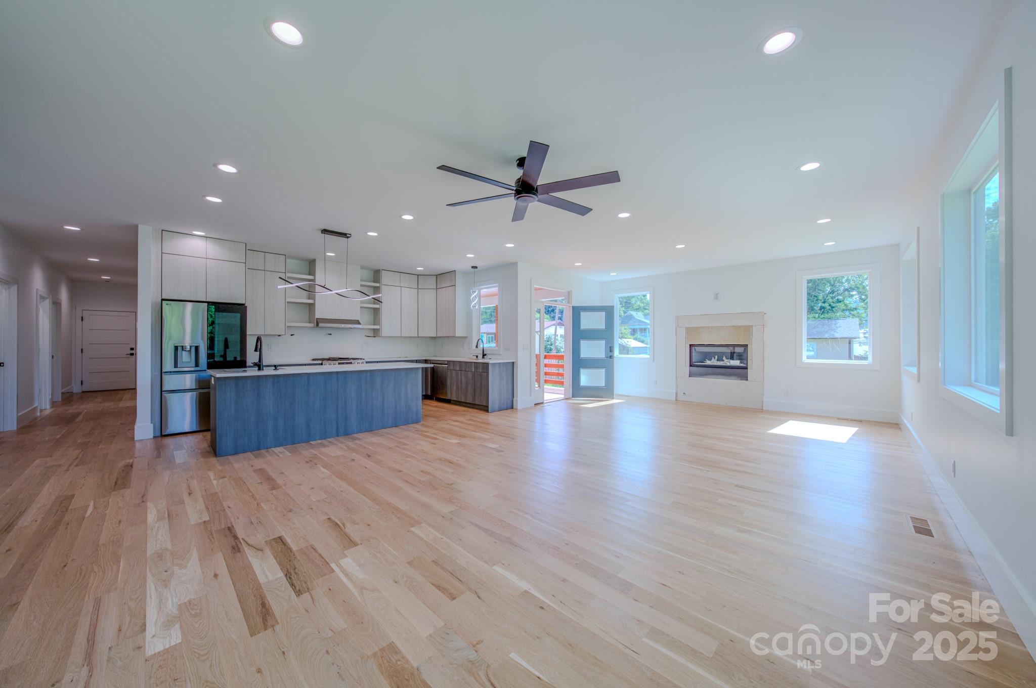 133 S Grove Street — Asheville