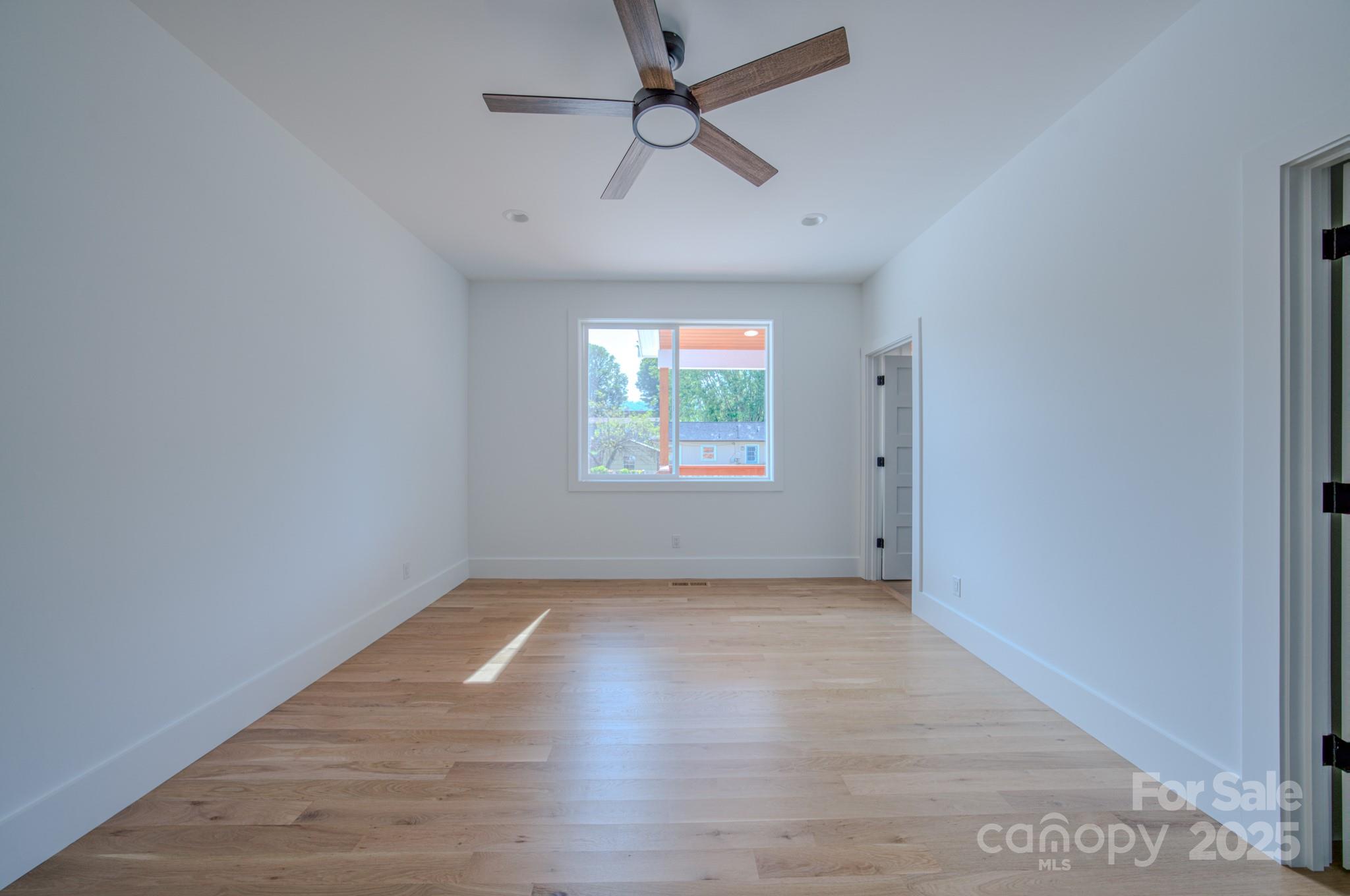 133 S Grove Street — Asheville