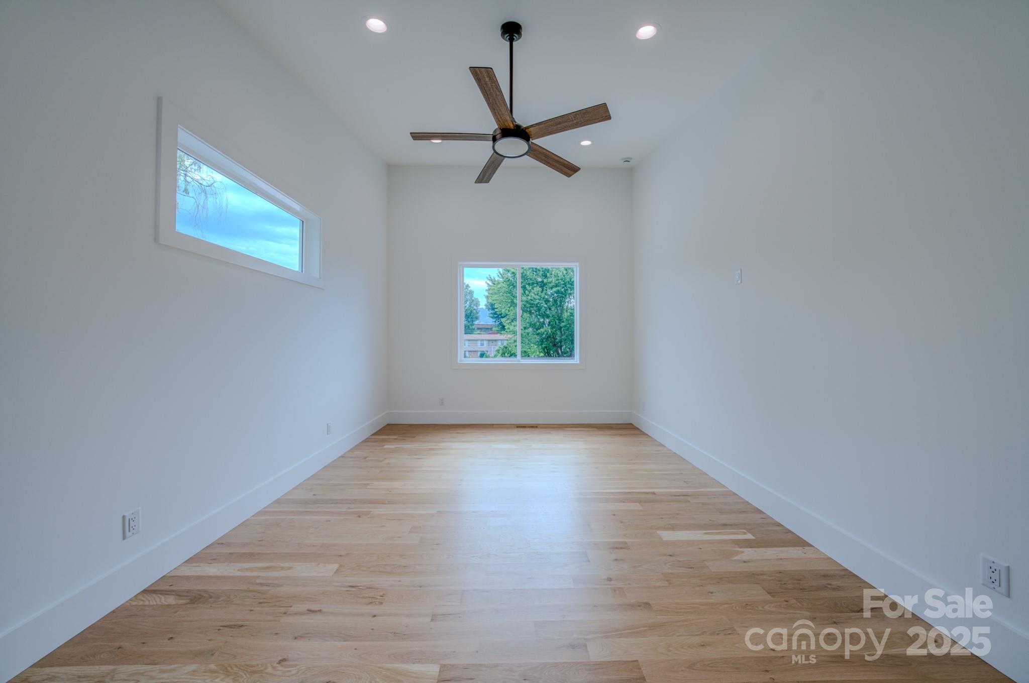 133 S Grove Street — Asheville