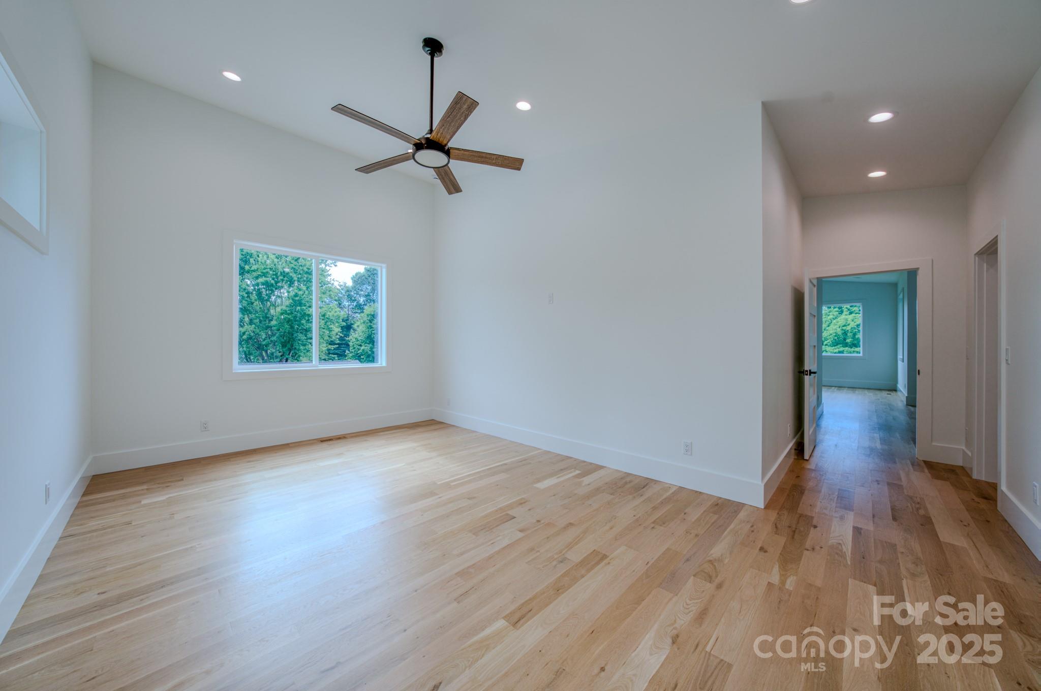 133 S Grove Street — Asheville