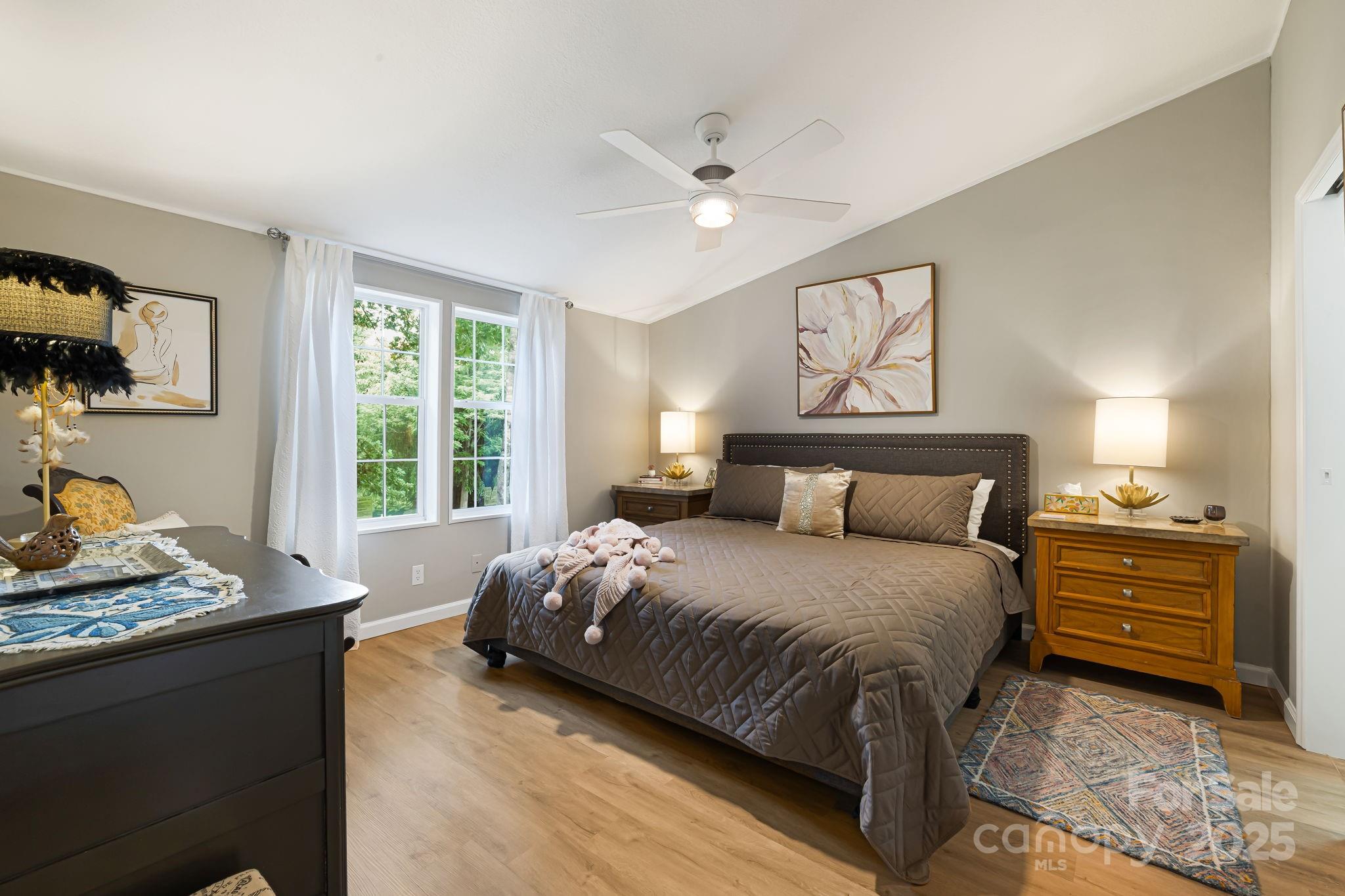 20 Timbers Edge Lane — Fairview