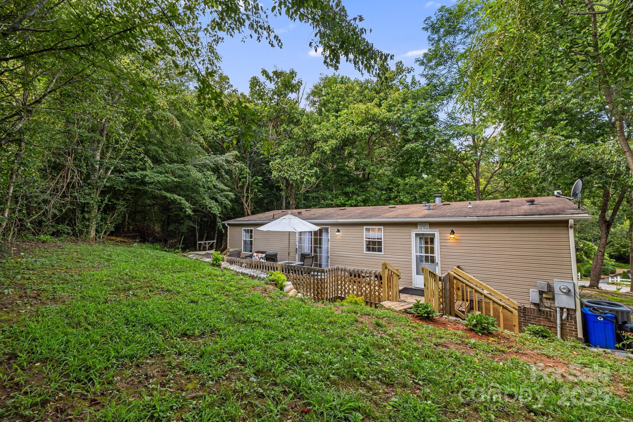 20 Timbers Edge Lane — Fairview