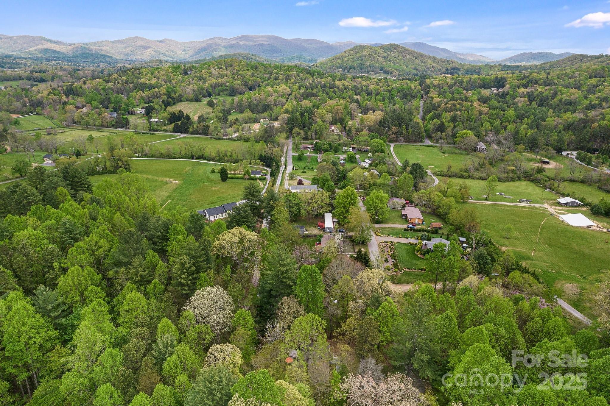 20 Timbers Edge Lane — Fairview