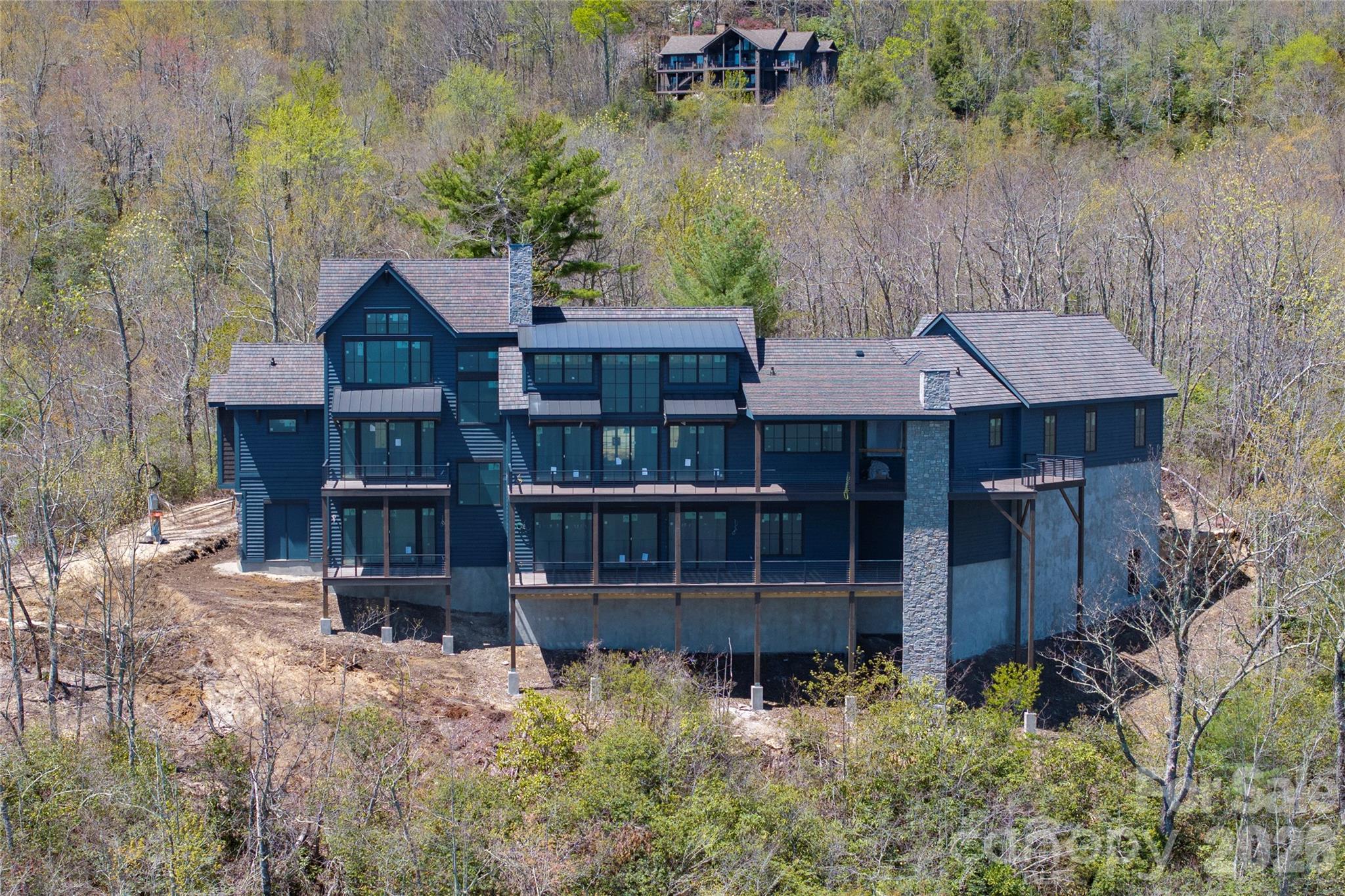 341 Mills Creek Point — Lake Toxaway