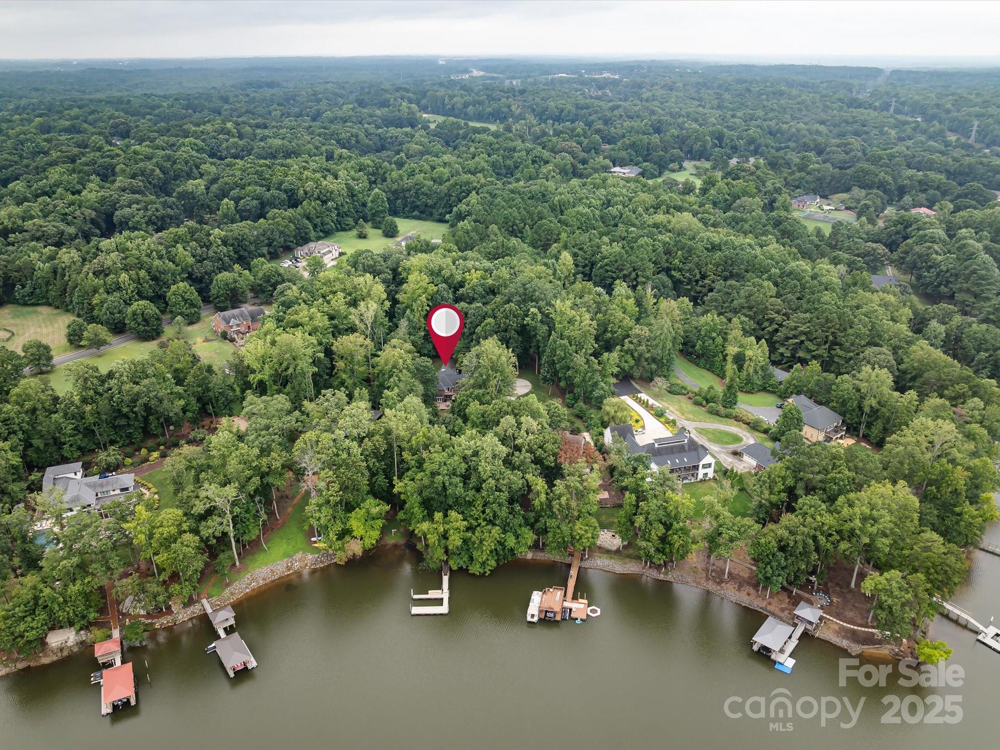 11902 Mountain Crest Circle — Charlotte