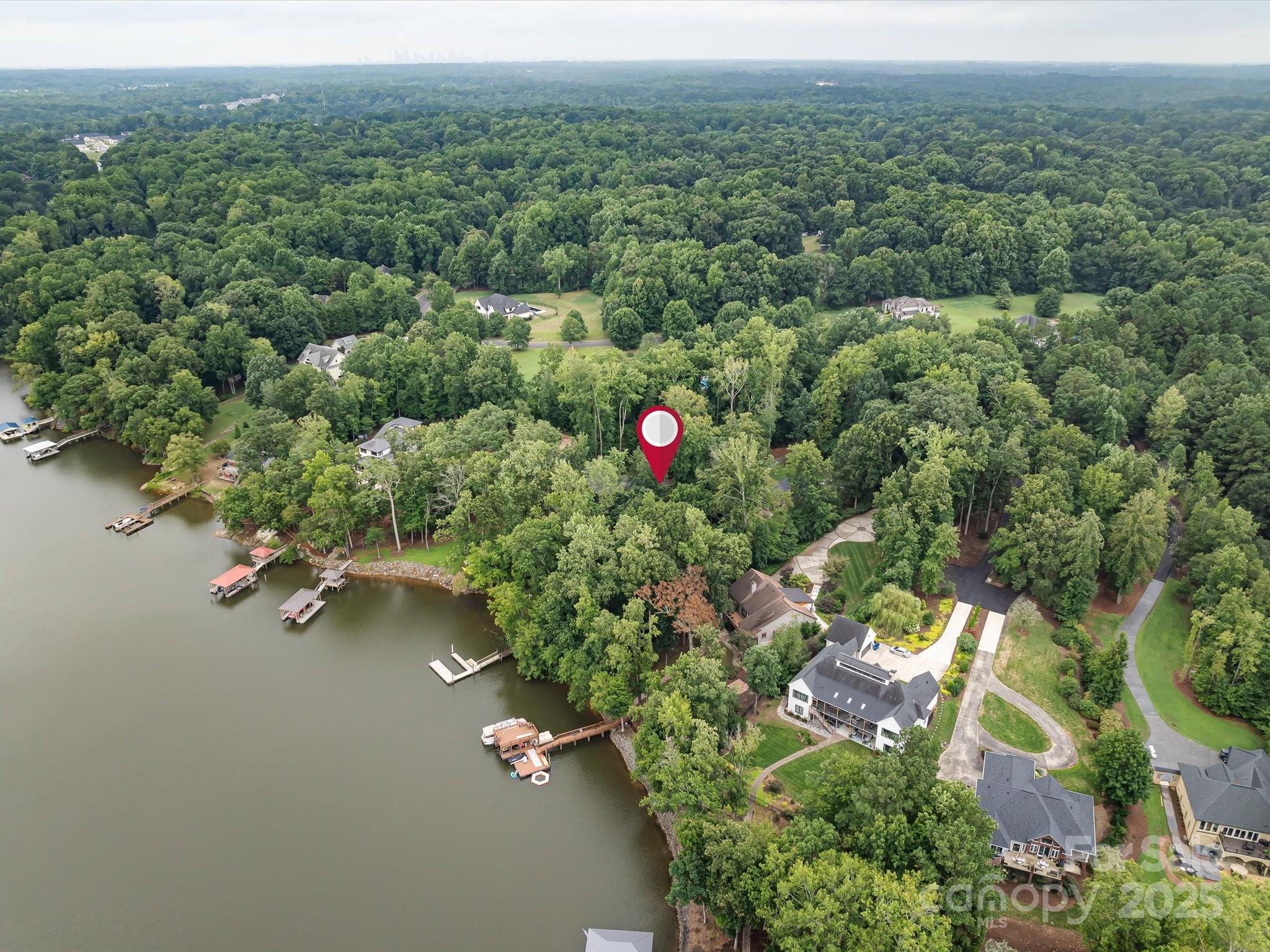 11902 Mountain Crest Circle — Charlotte