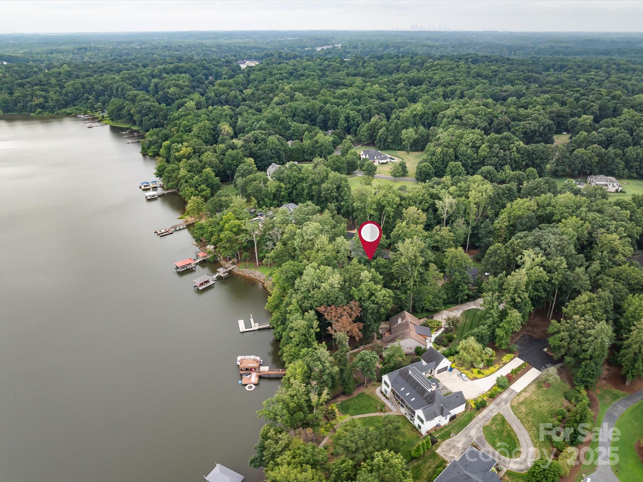 11902 Mountain Crest Circle — Charlotte