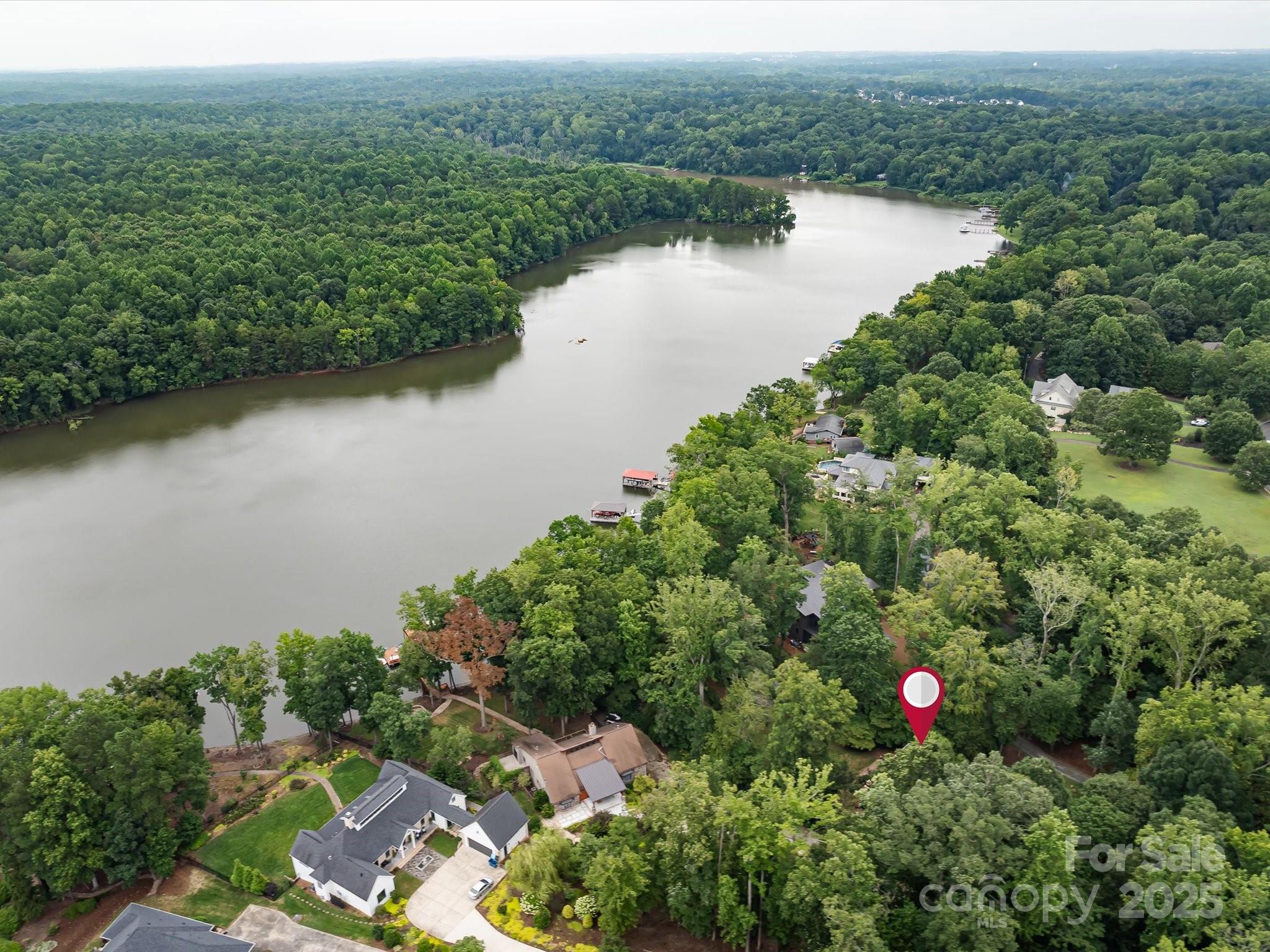 11902 Mountain Crest Circle — Charlotte