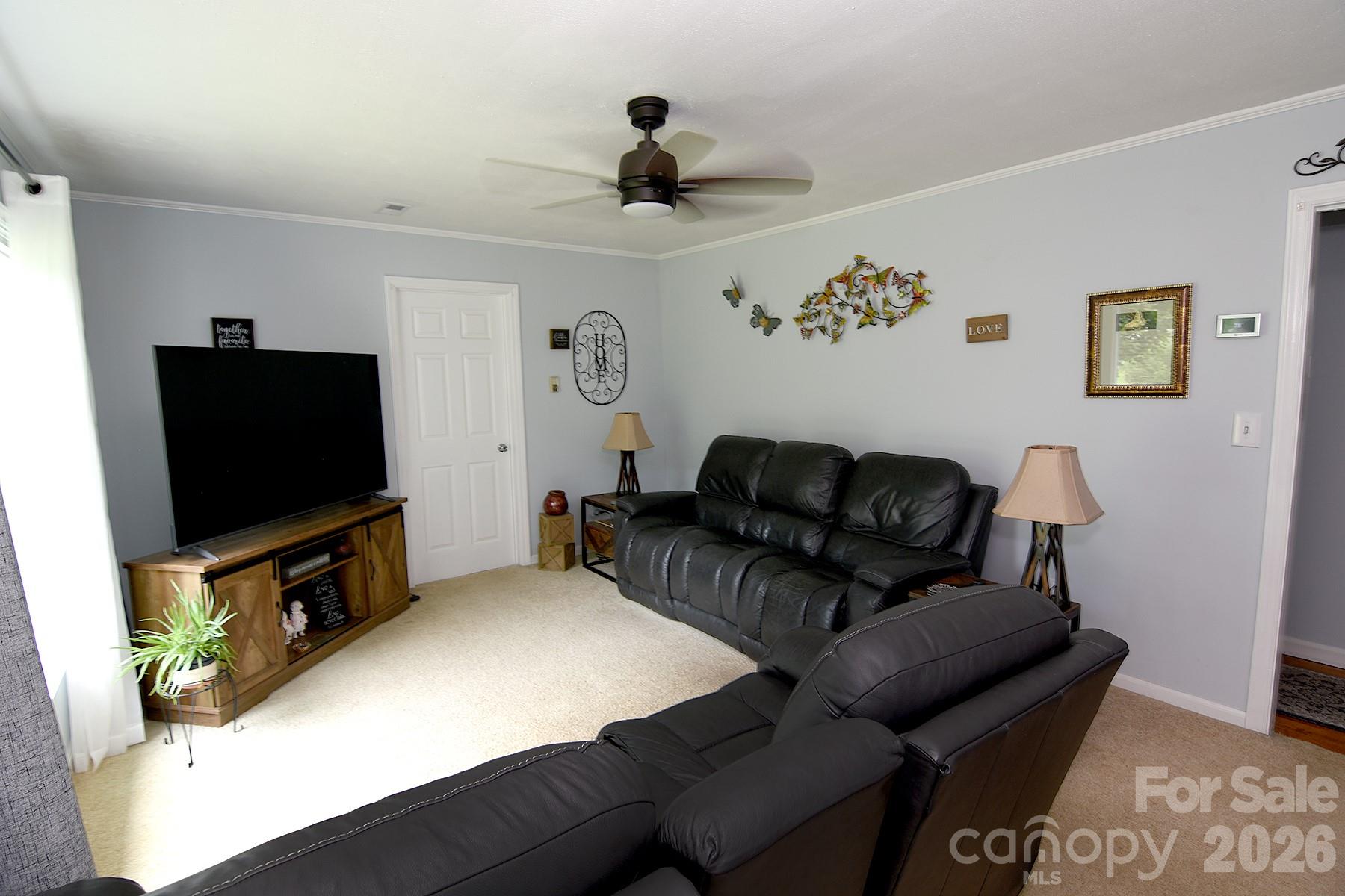 86 Skyview Drive — Waynesville