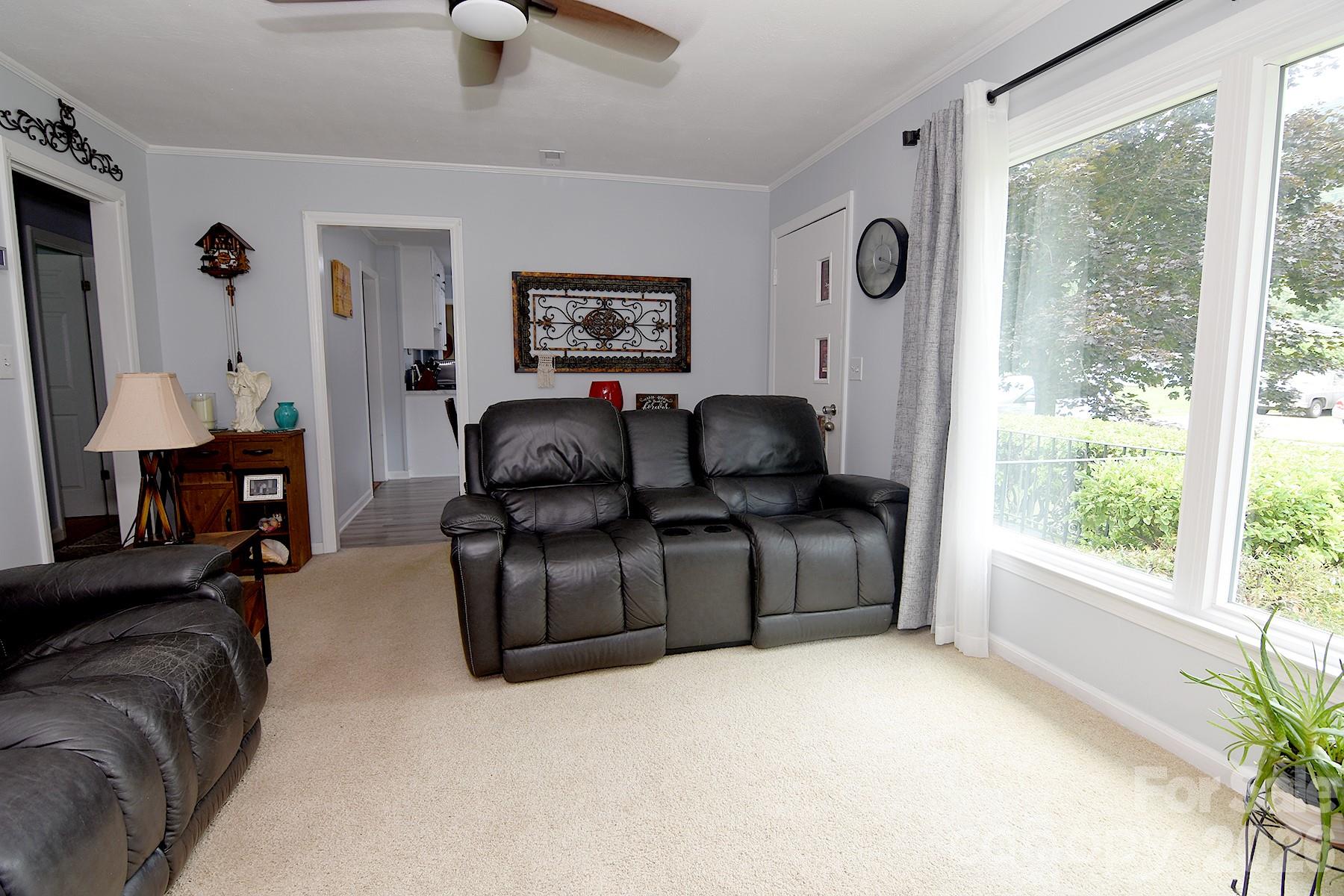 86 Skyview Drive — Waynesville