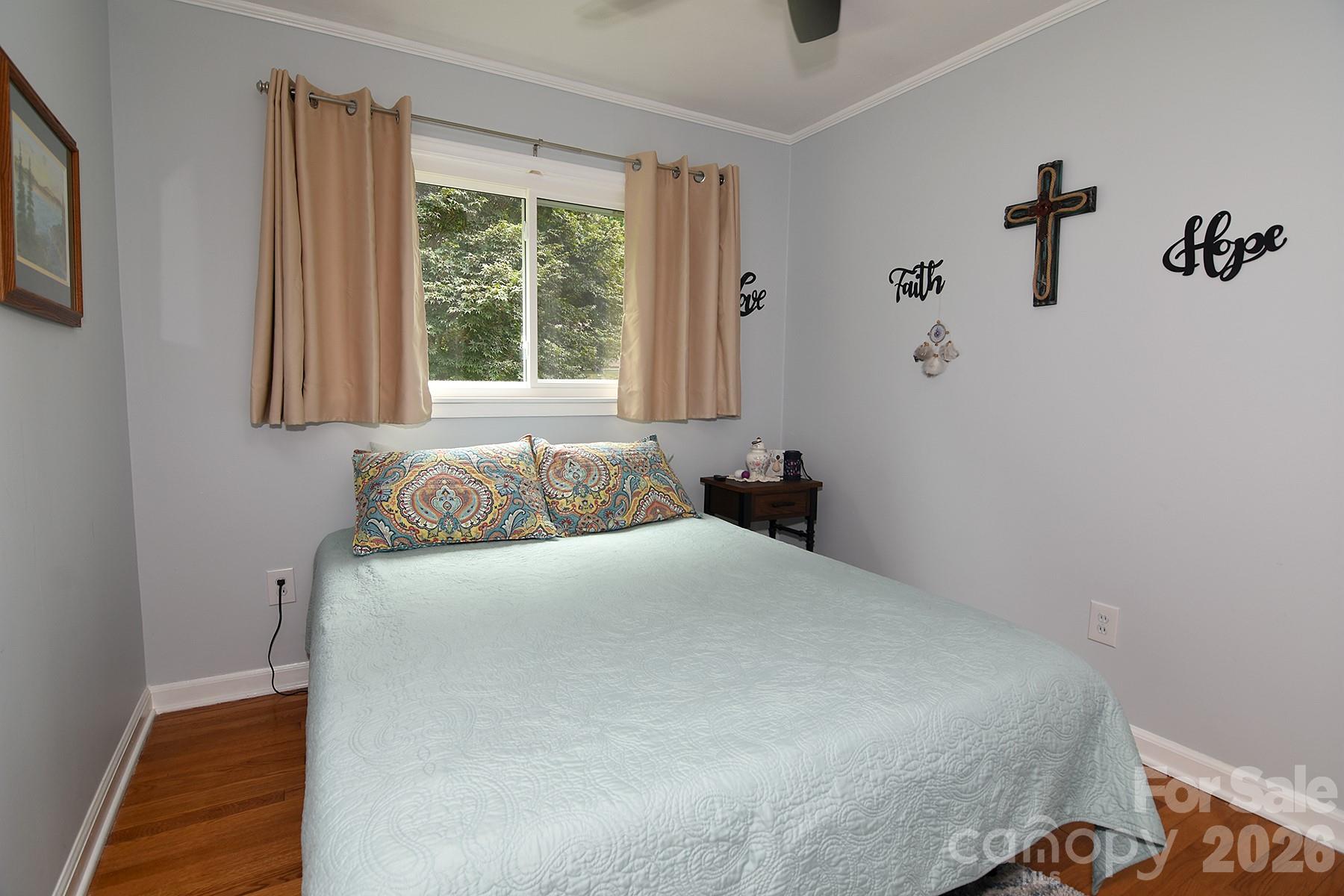 86 Skyview Drive — Waynesville