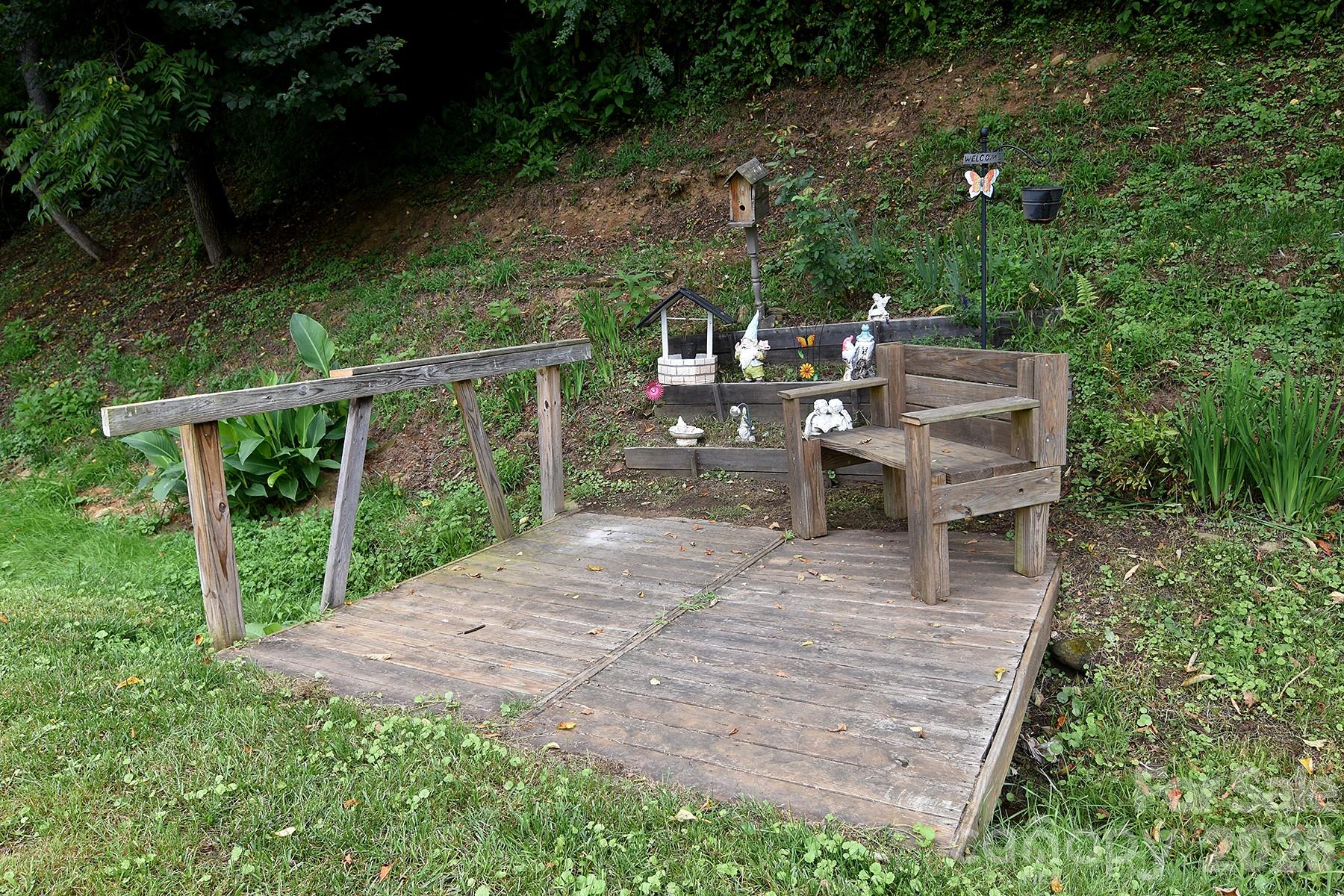 86 Skyview Drive — Waynesville