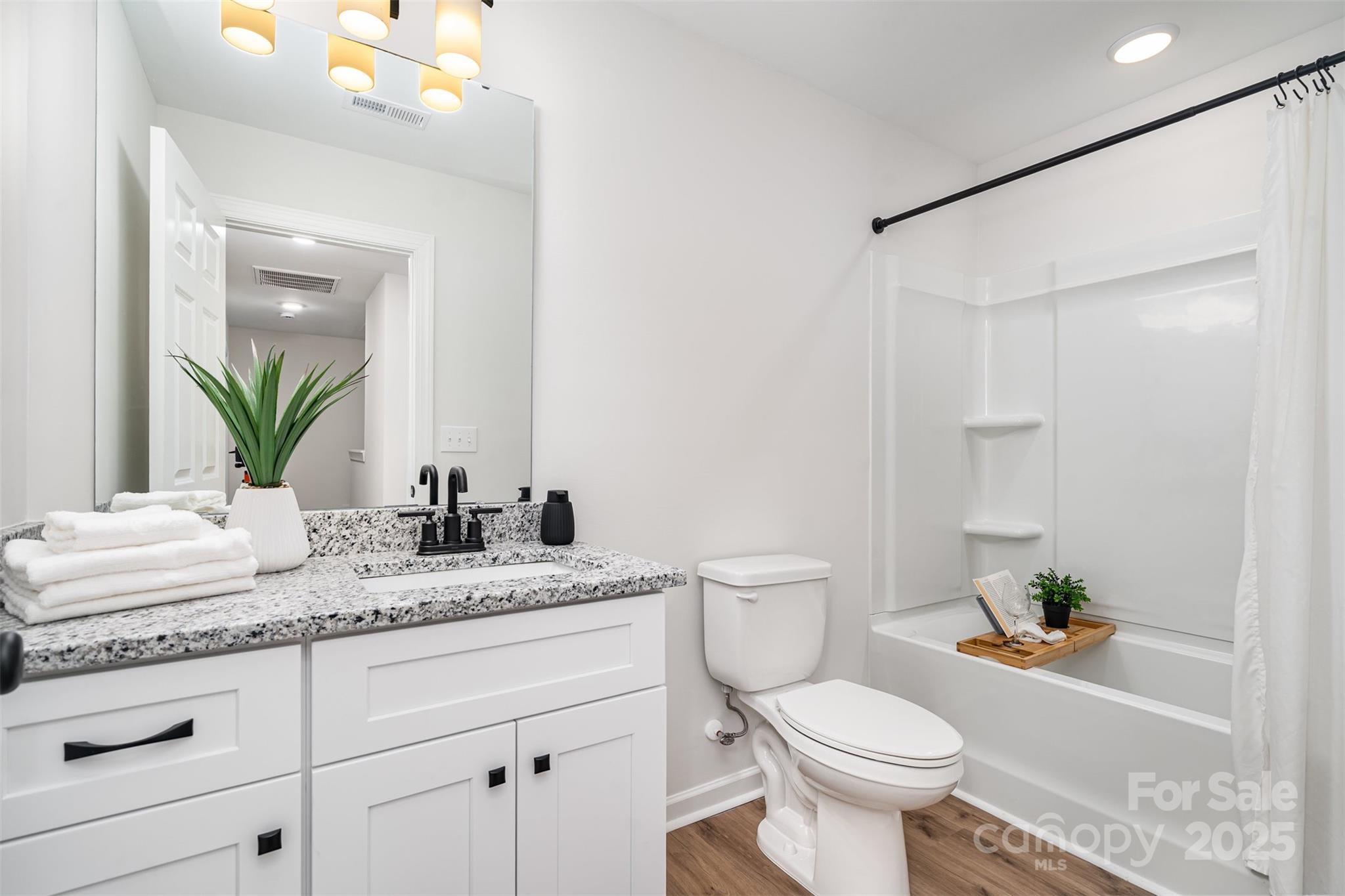 1563 Riverview Circle — Fort Lawn