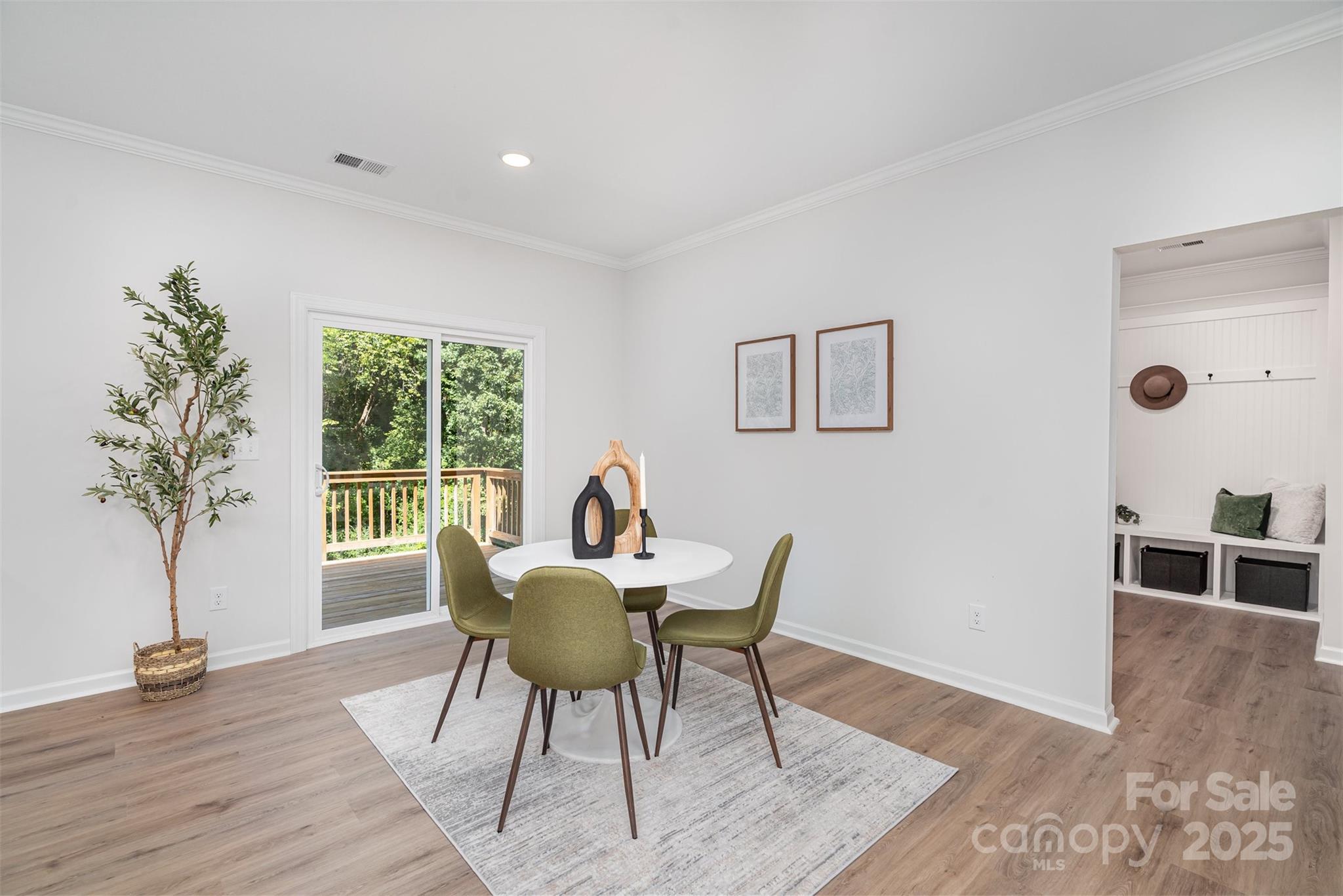 1563 Riverview Circle — Fort Lawn
