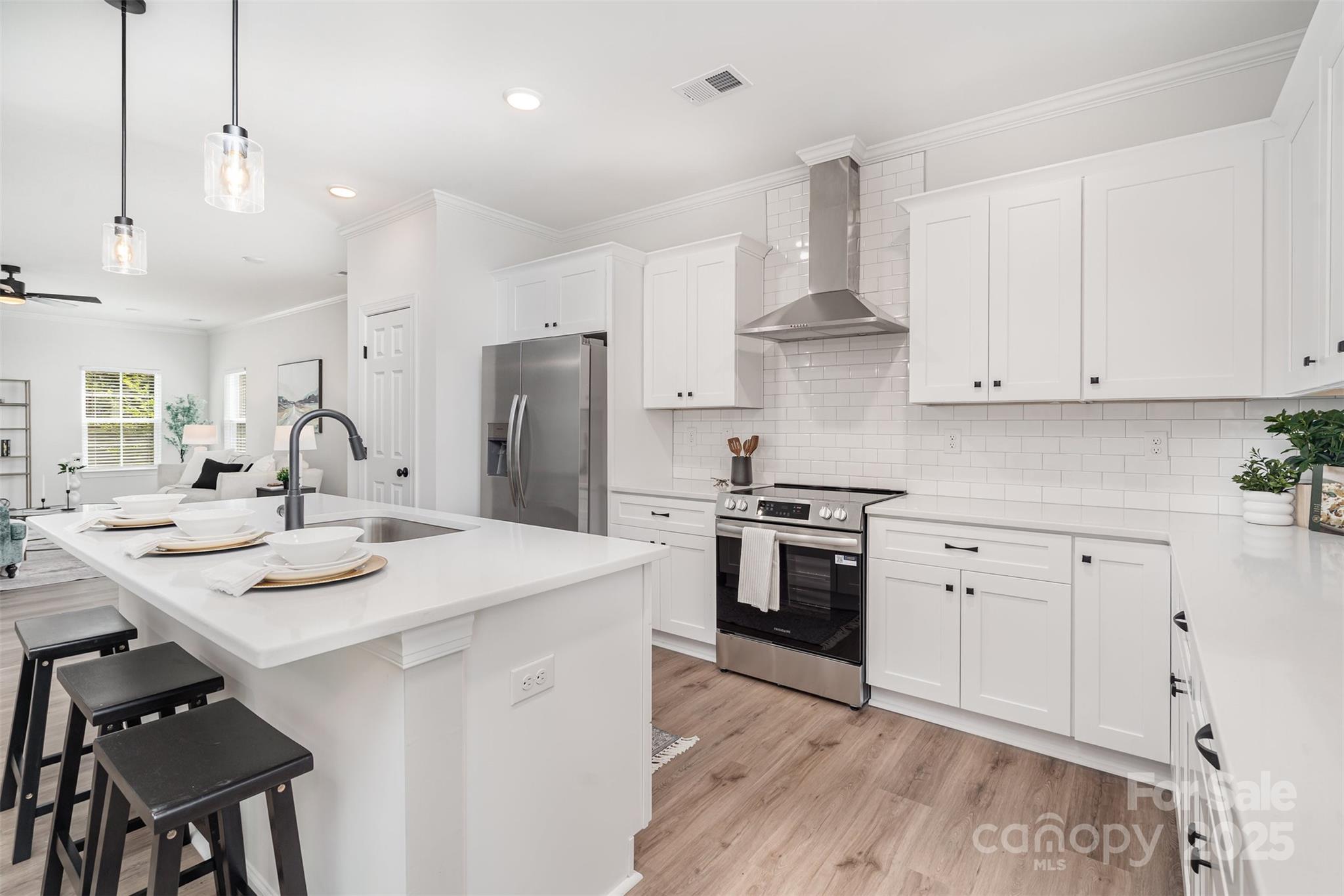 1563 Riverview Circle — Fort Lawn