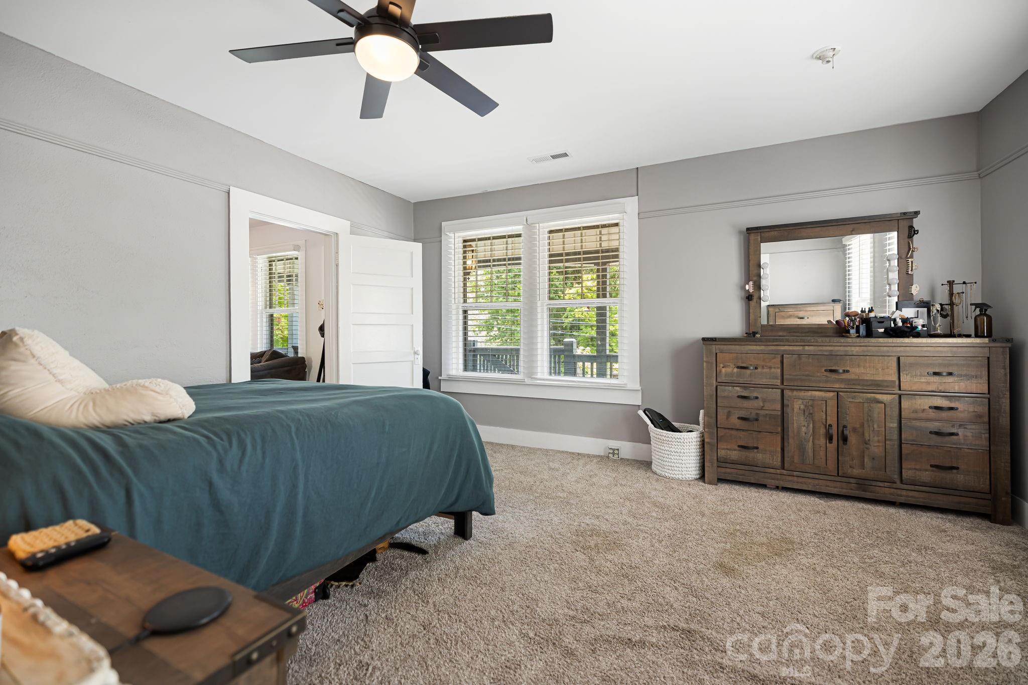 29 Ponder Street — Mars Hill