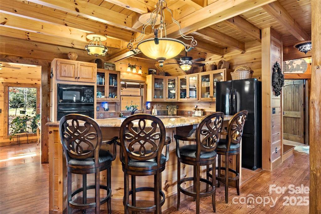 163 Gypsy Mountain Road — Marion
