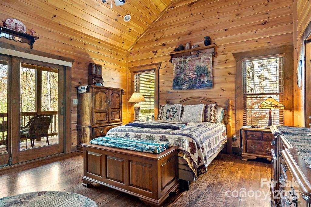 163 Gypsy Mountain Road — Marion