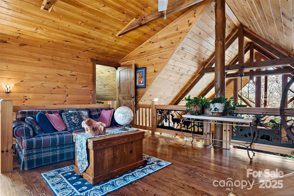 163 Gypsy Mountain Road — Marion