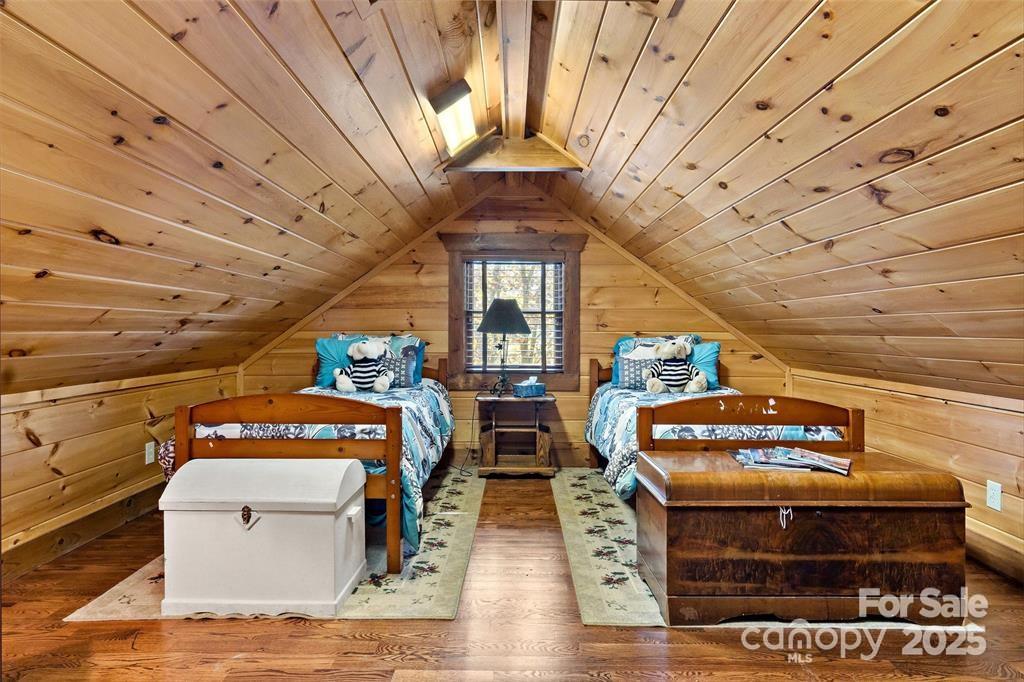 163 Gypsy Mountain Road — Marion