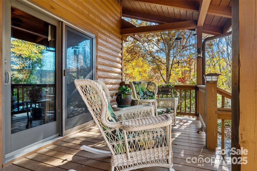 163 Gypsy Mountain Road — Marion