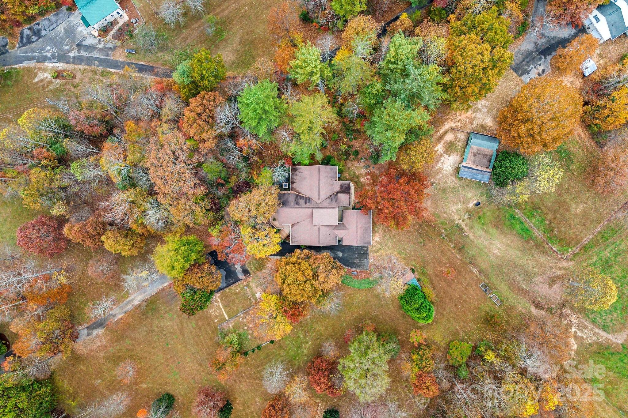 163 Gypsy Mountain Road — Marion