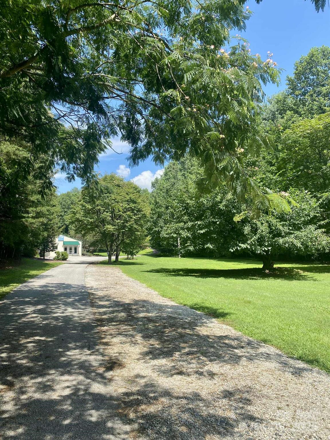 163 Gypsy Mountain Road — Marion