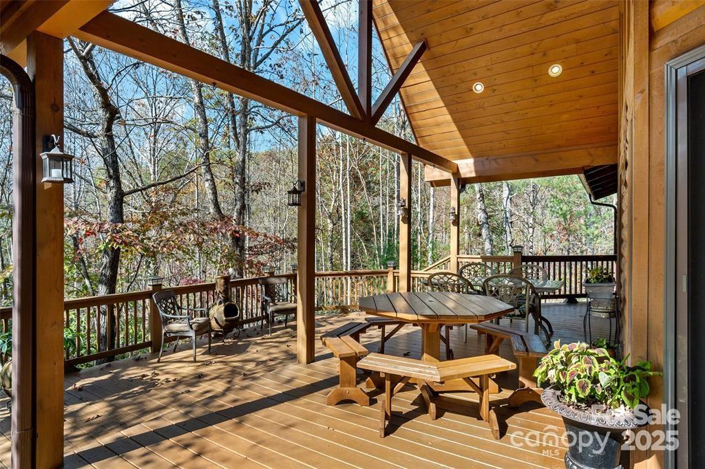 163 Gypsy Mountain Road — Marion