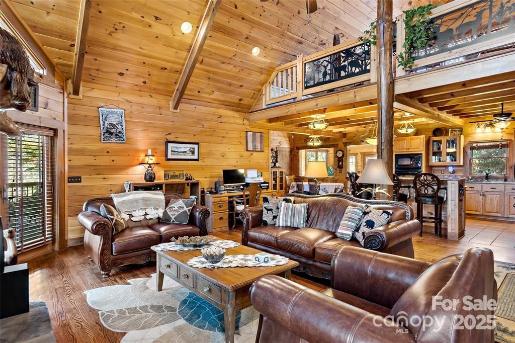 163 Gypsy Mountain Road — Marion