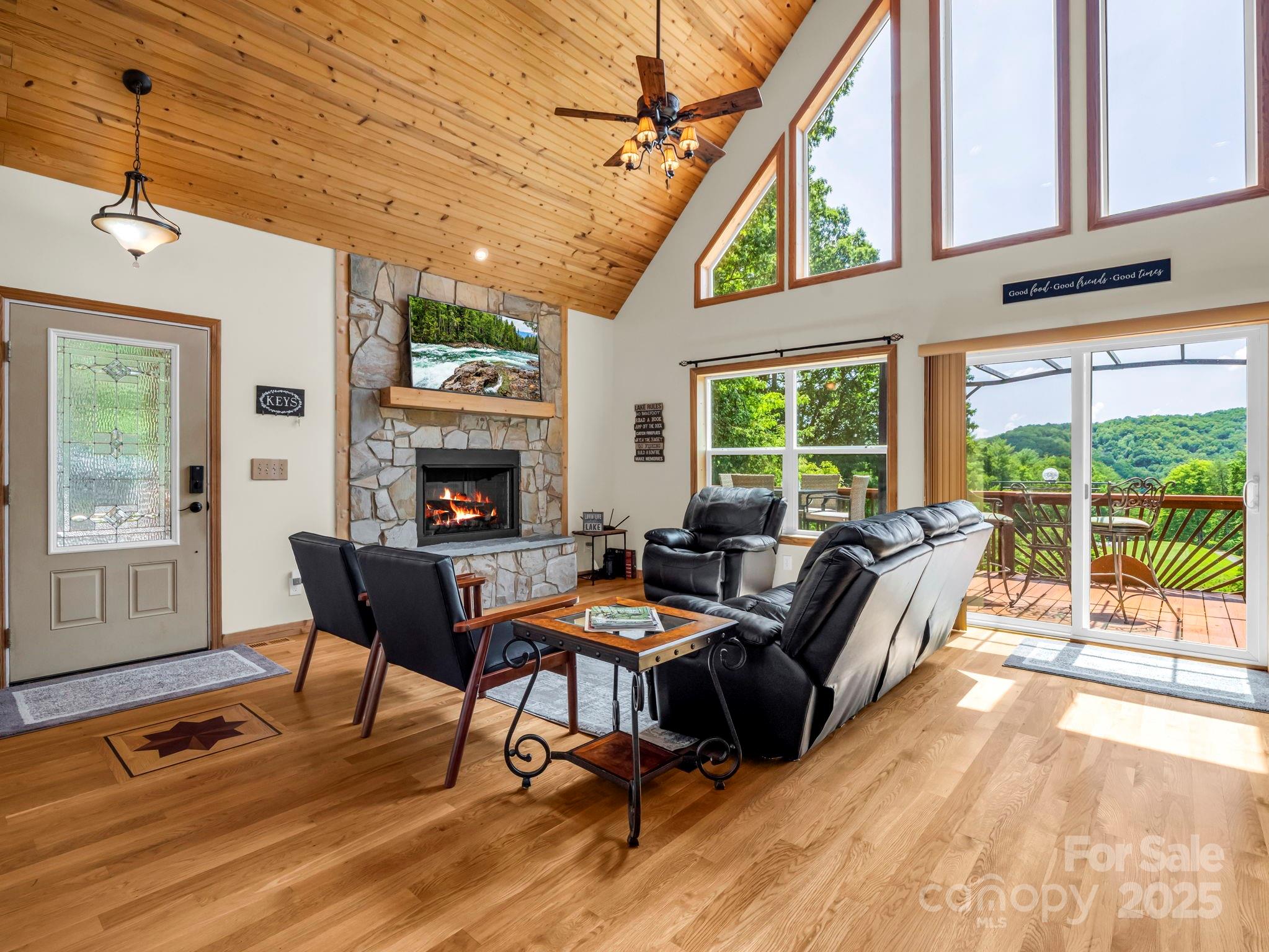 188 Fern Loop — Lake Lure