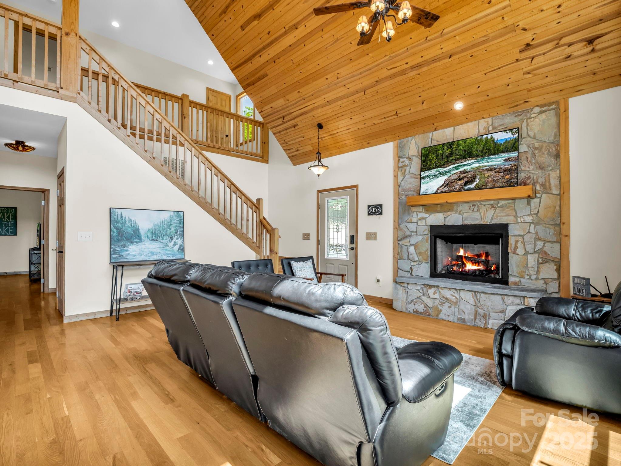 188 Fern Loop — Lake Lure
