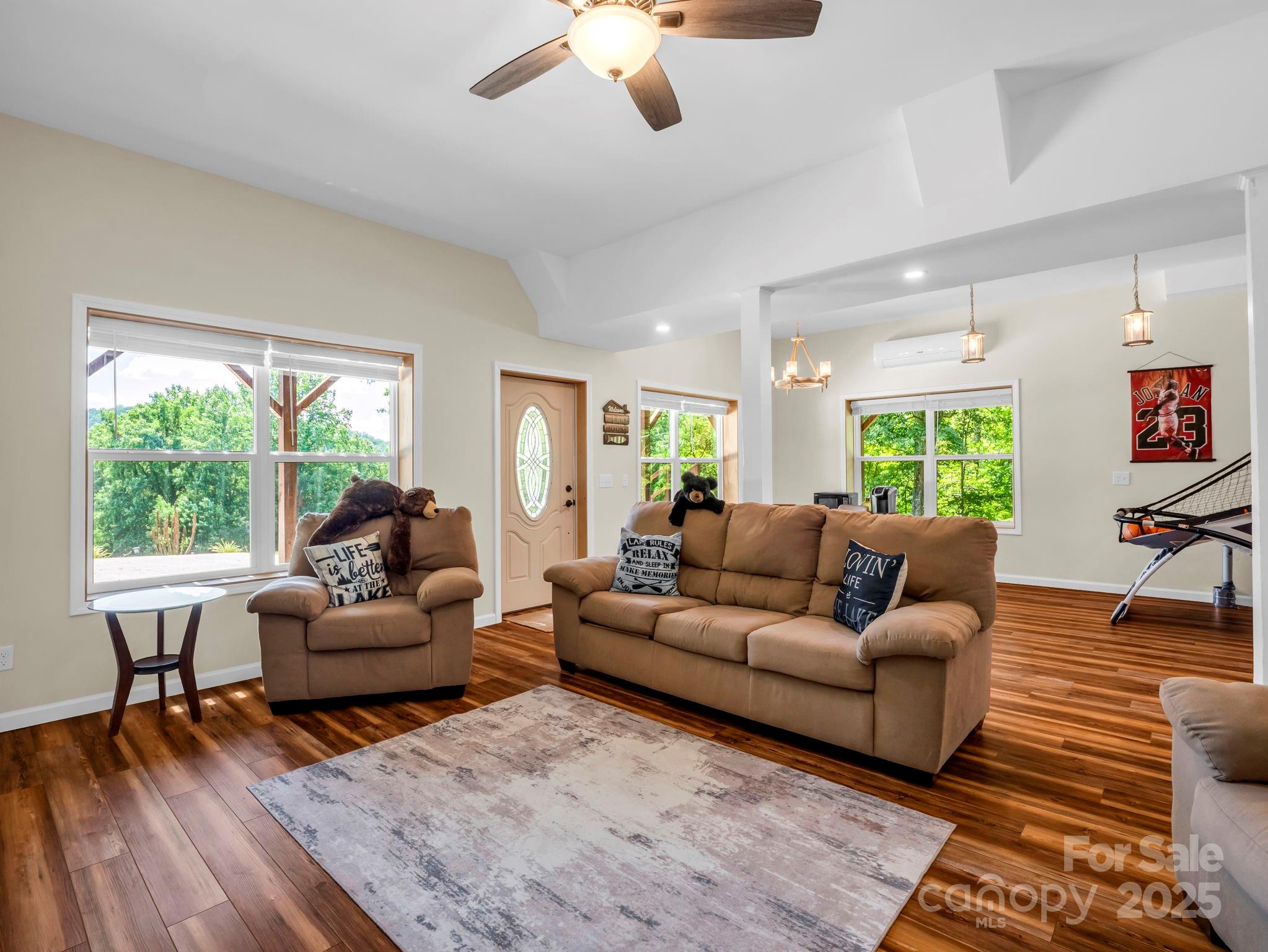 188 Fern Loop — Lake Lure