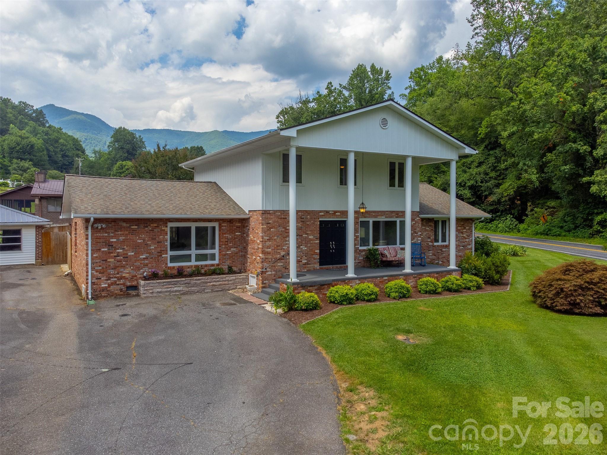 181 Fisher Creek Road — Sylva