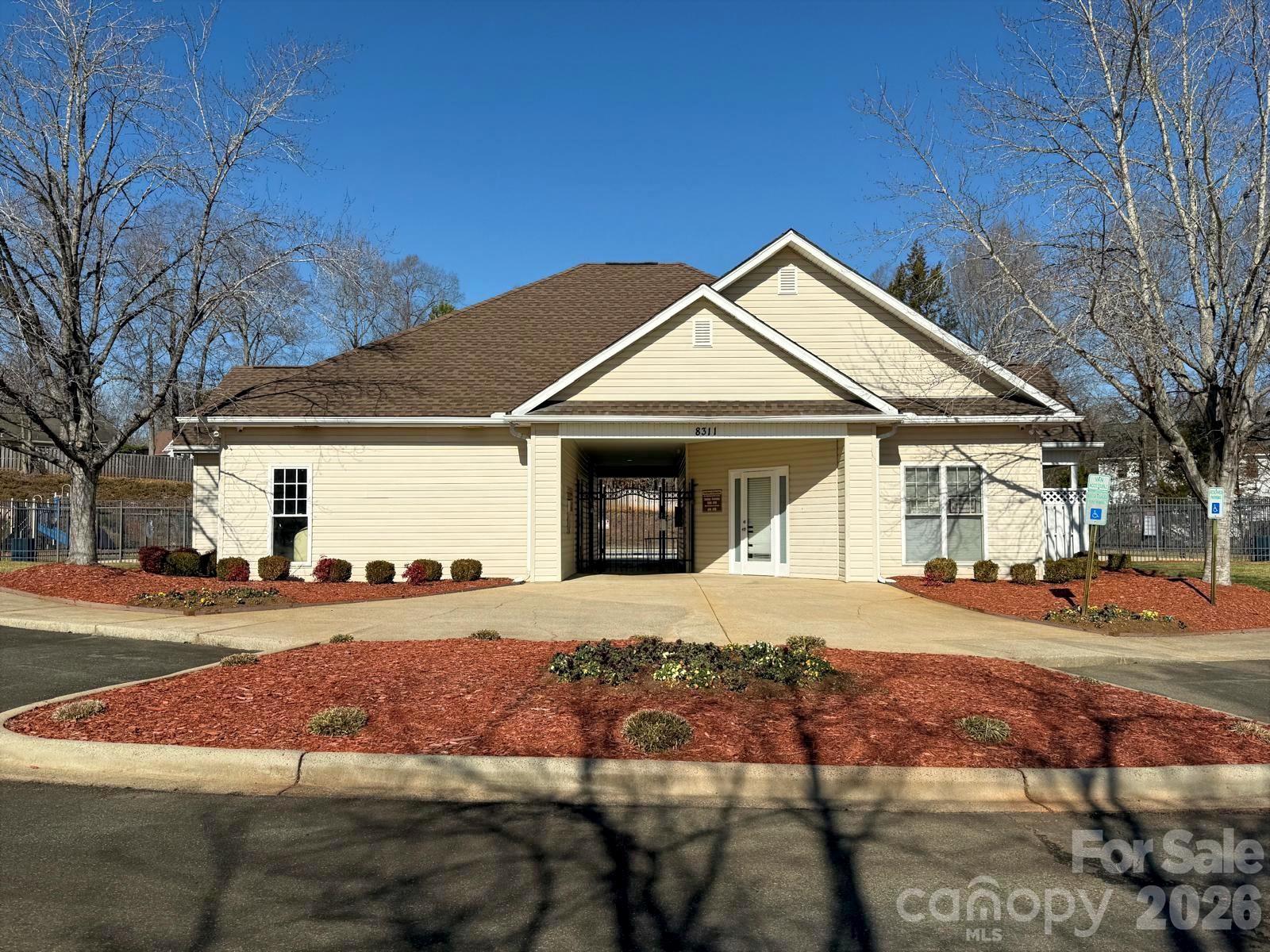 11001 Dulin Creek Boulevard — Charlotte