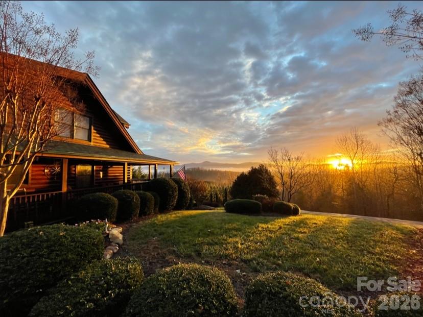202 Panorama Drive — Nebo