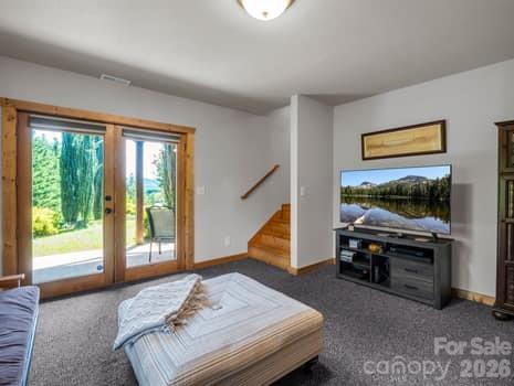 202 Panorama Drive — Nebo