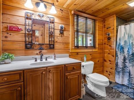 202 Panorama Drive — Nebo