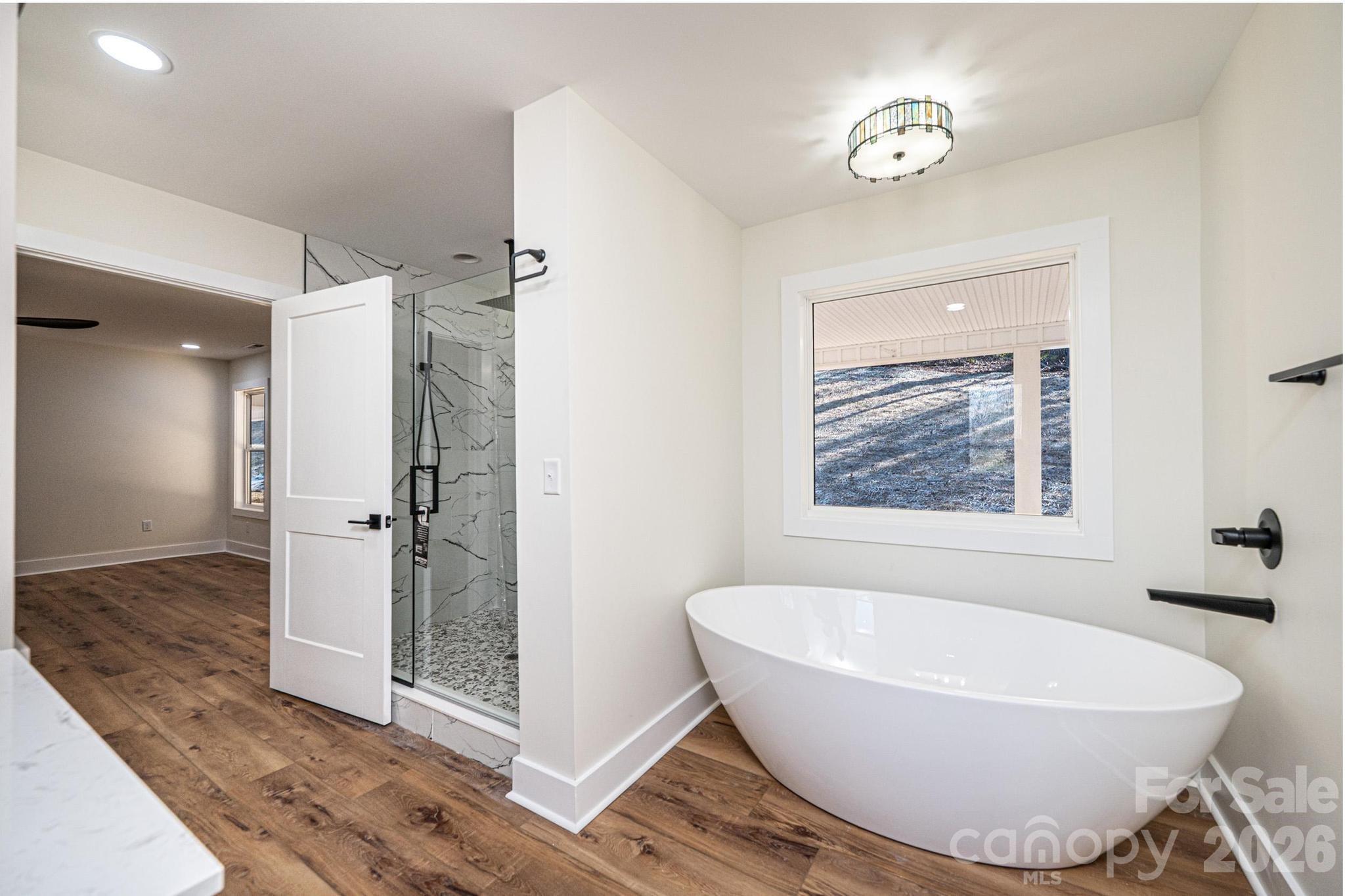 1721 Songbird Court SE — Lenoir
