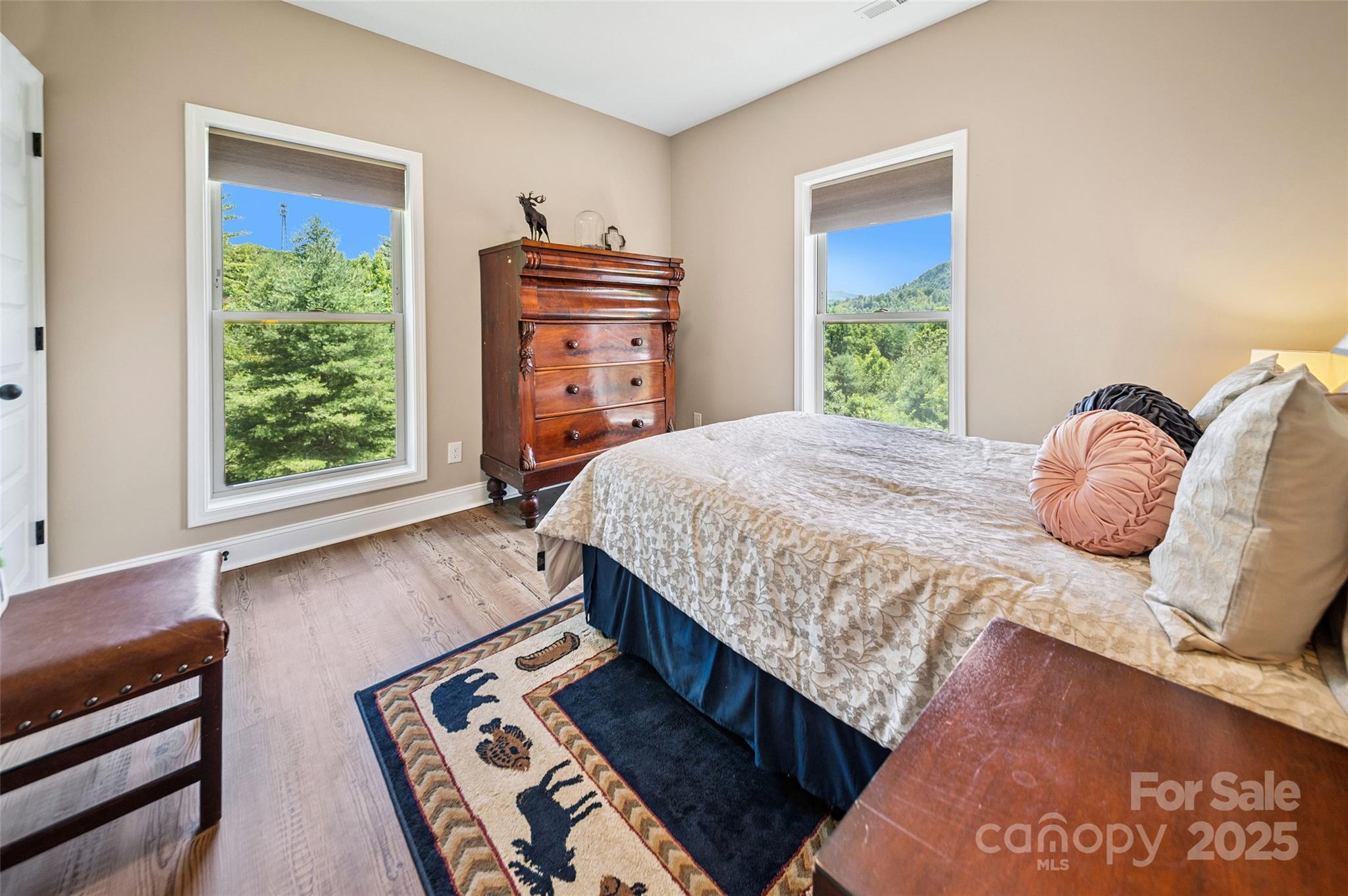 71 Banks Creek Road — Burnsville