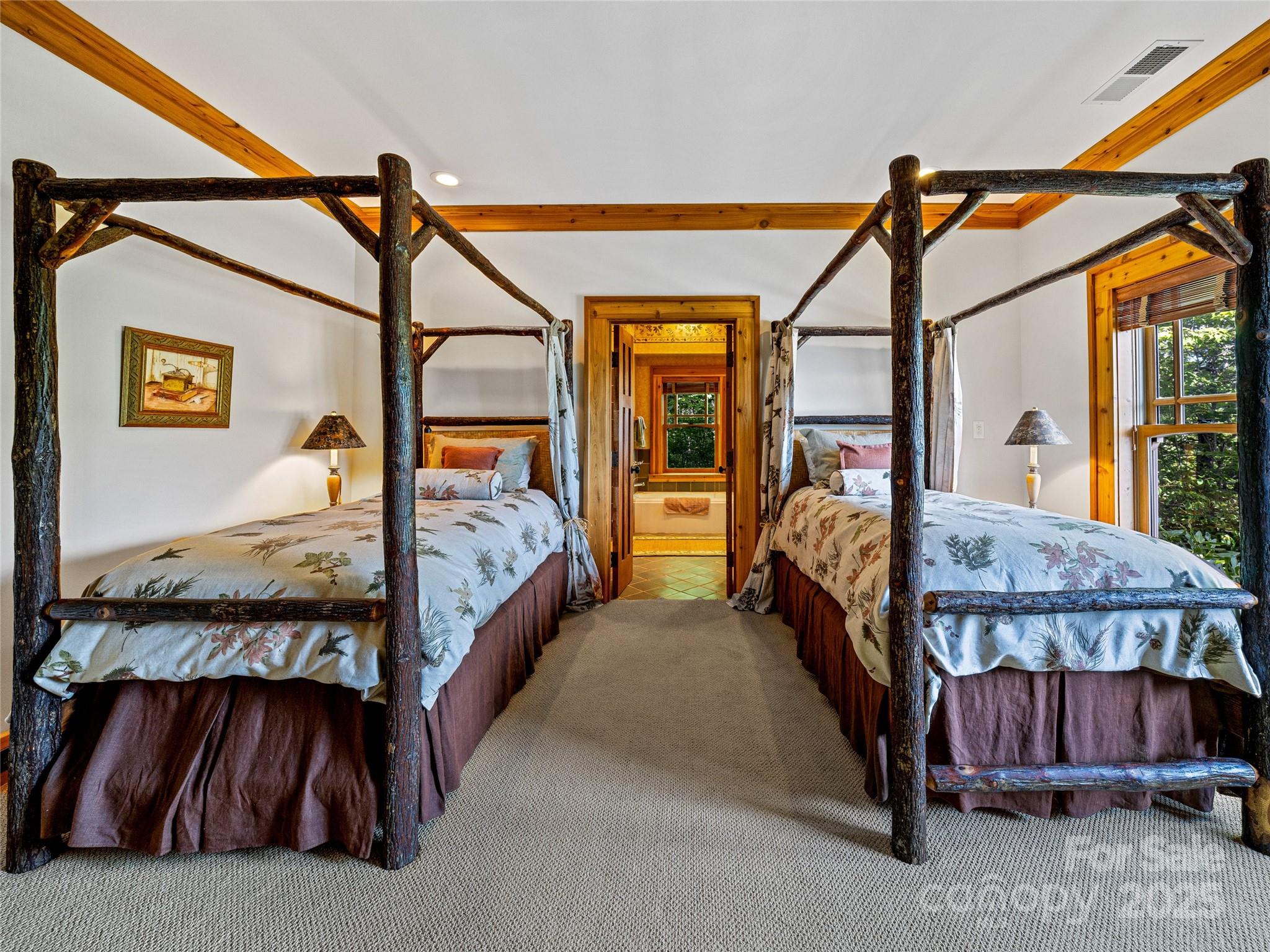 770 Meadow Ridge Drive — Lake Toxaway