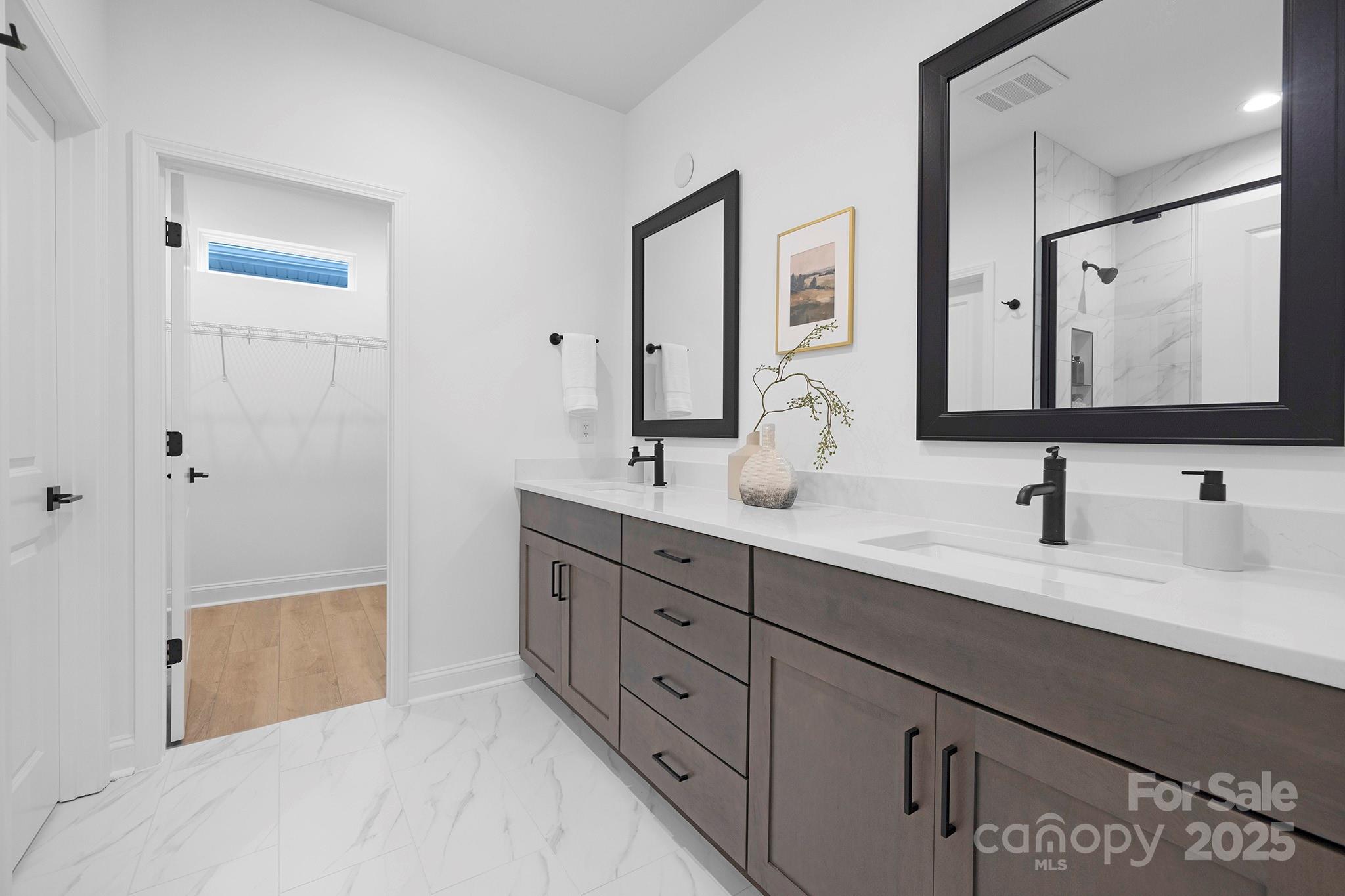 15609 Northcross Drive — Huntersville