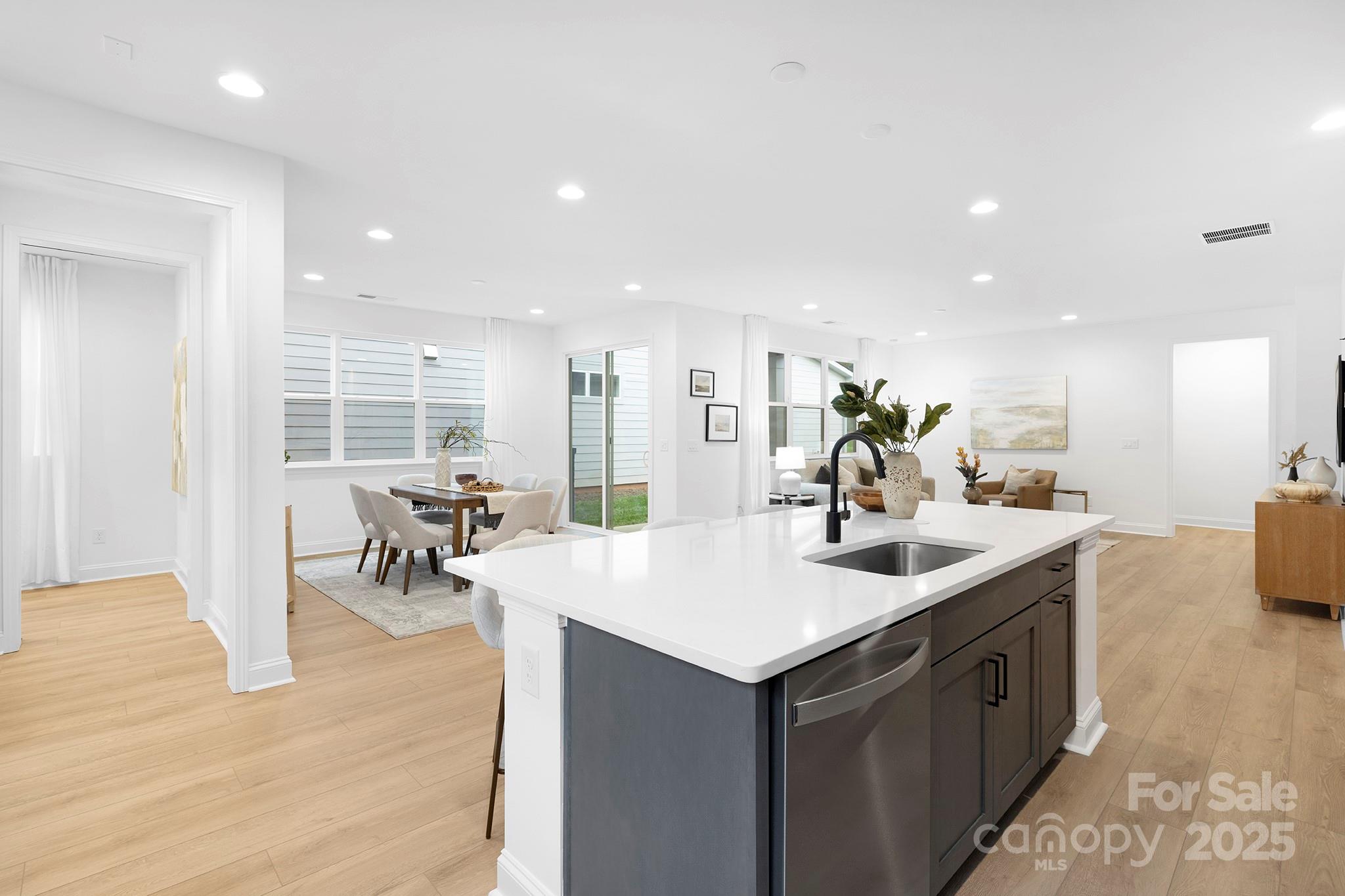 15609 Northcross Drive — Huntersville