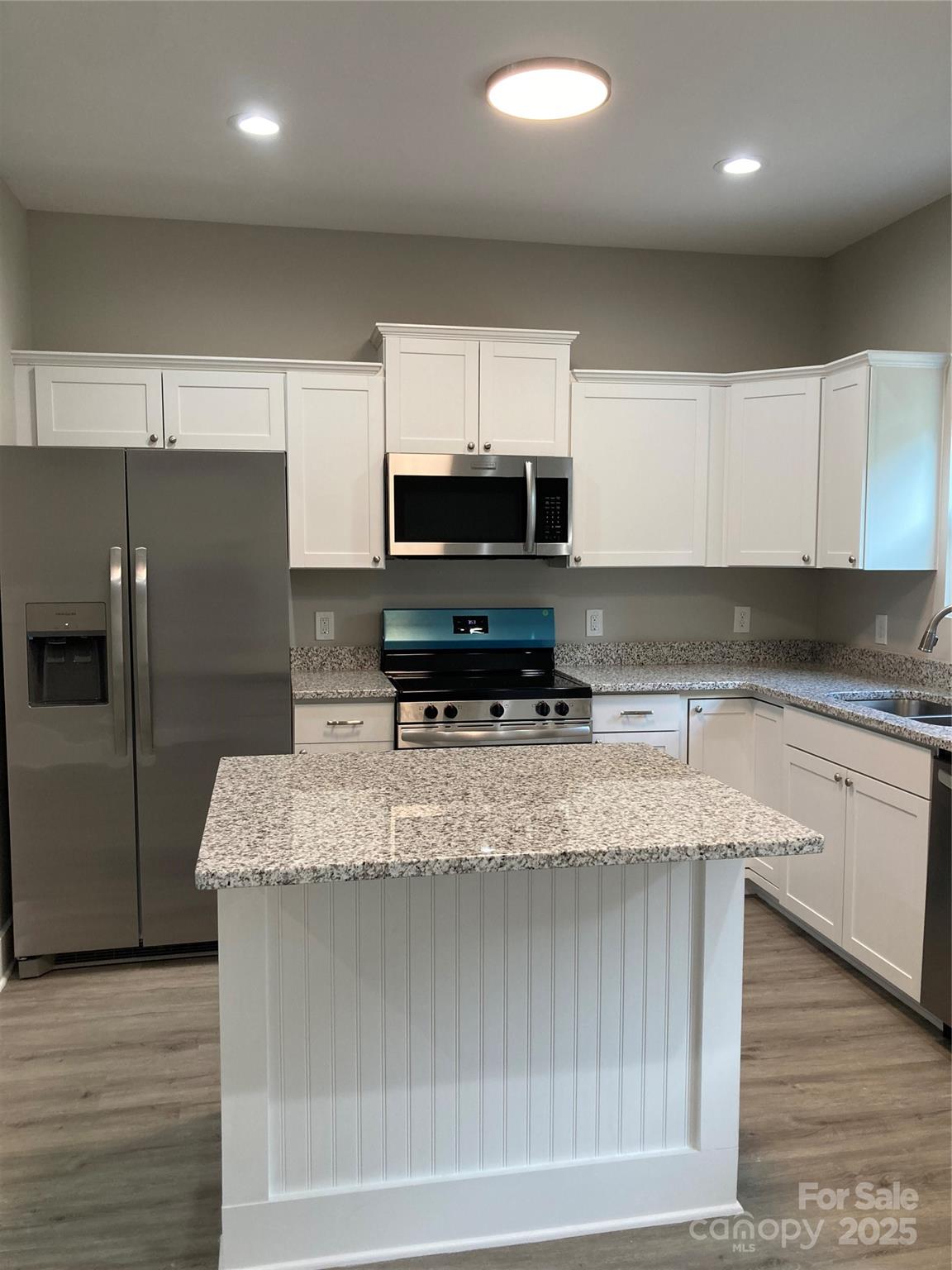 318 Davis Park Road — Gastonia