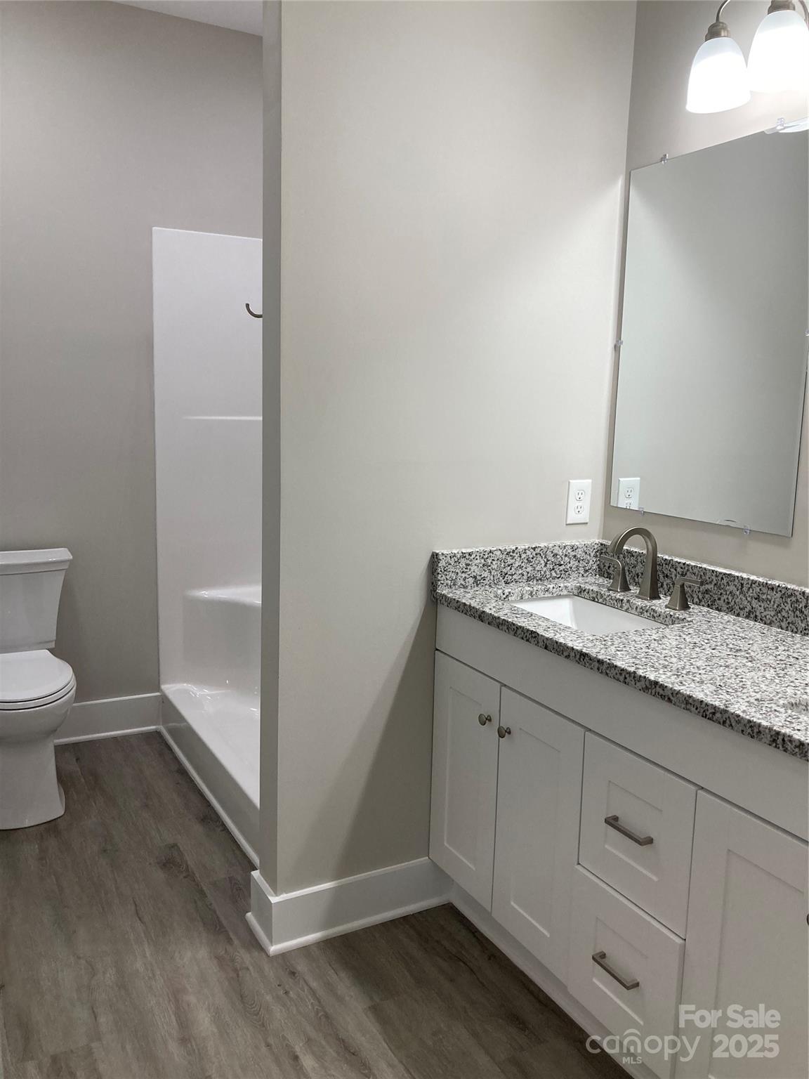 318 Davis Park Road — Gastonia