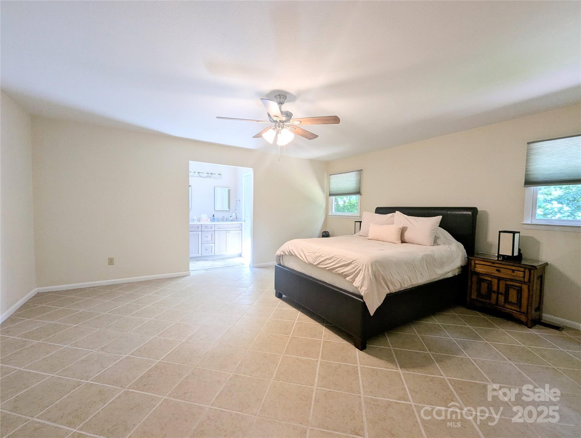 2 Pleasant Hill Drive — Franklin