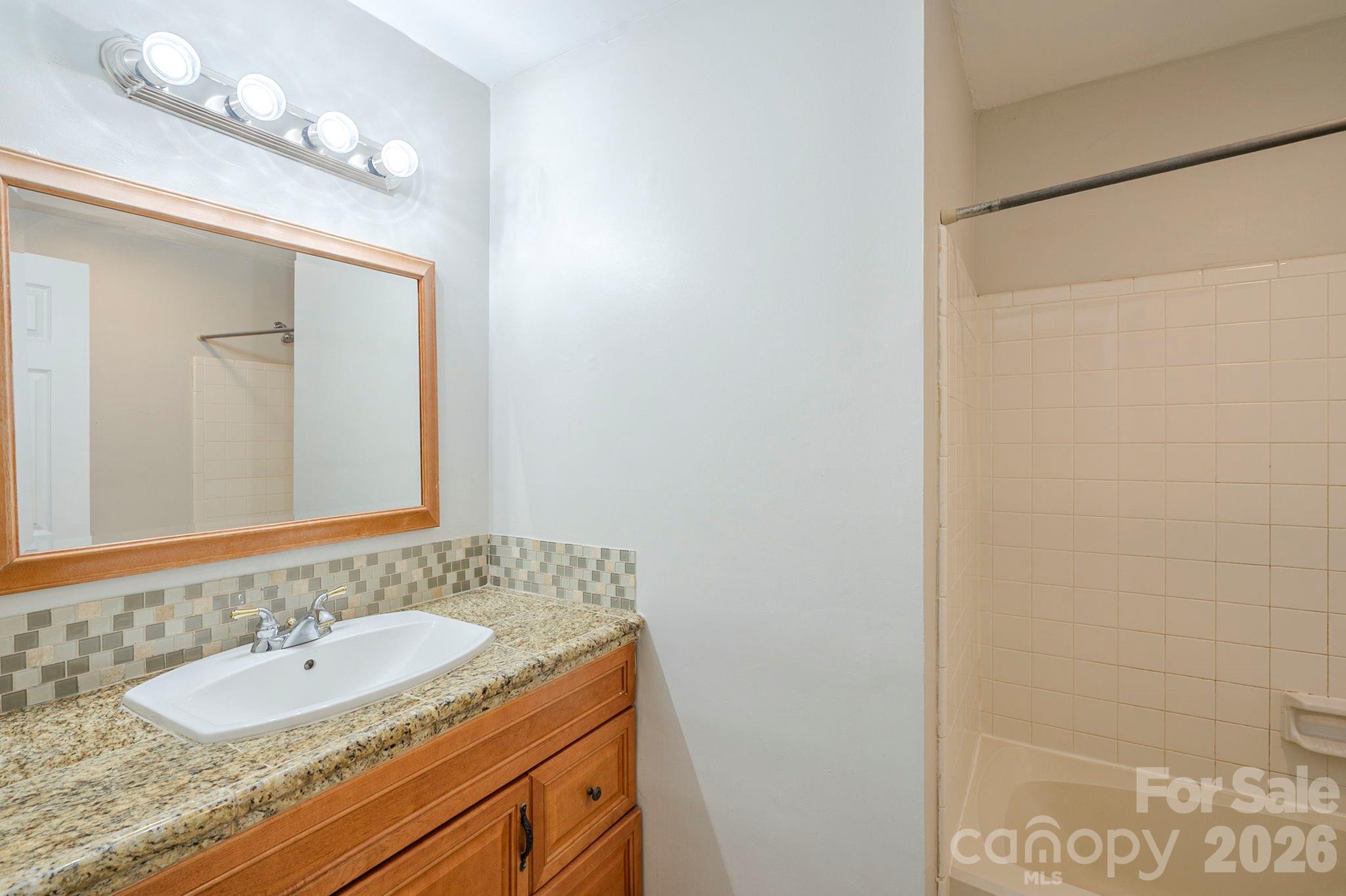 6410 Pineburr Court — Charlotte