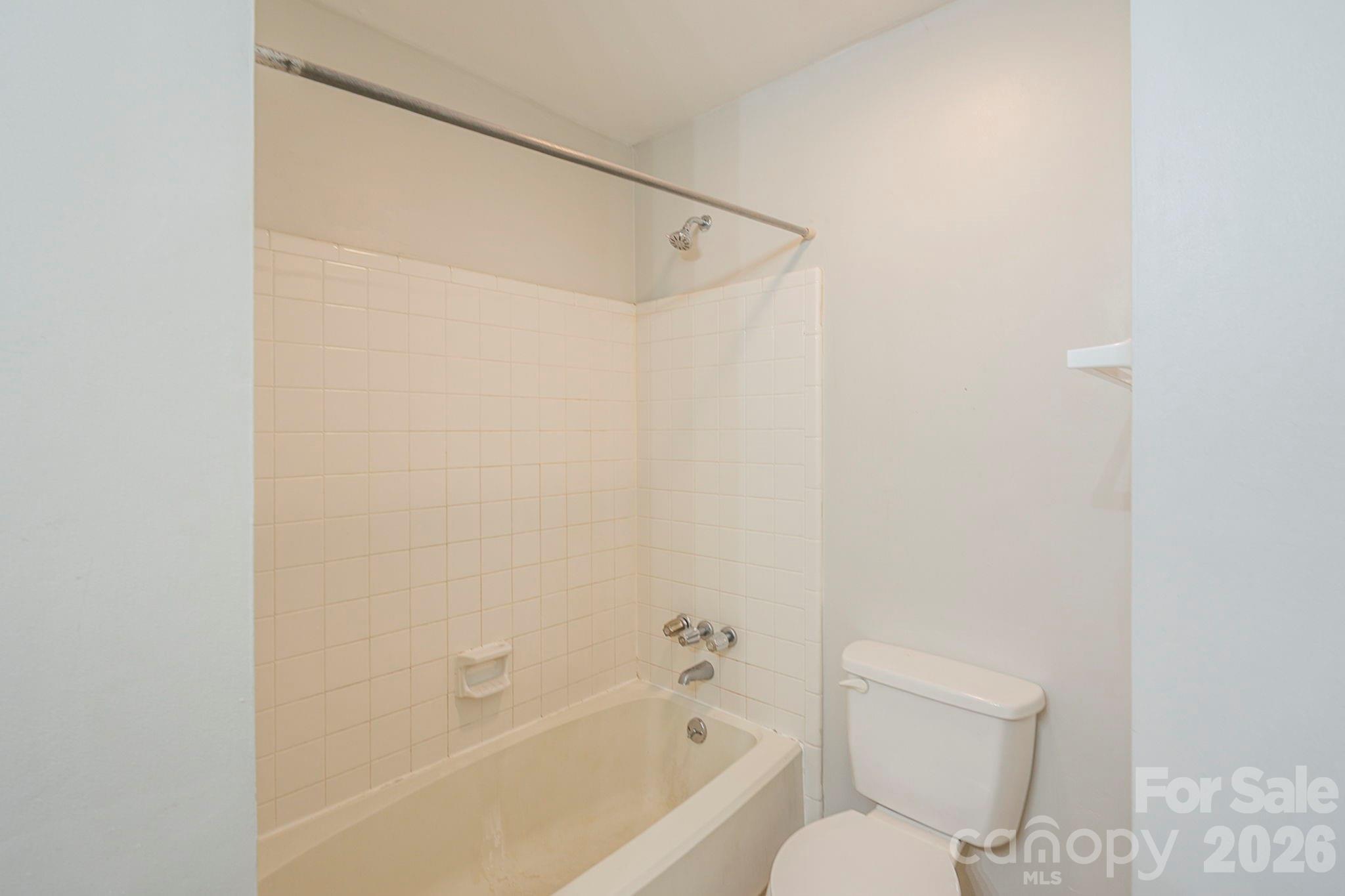 6410 Pineburr Court — Charlotte