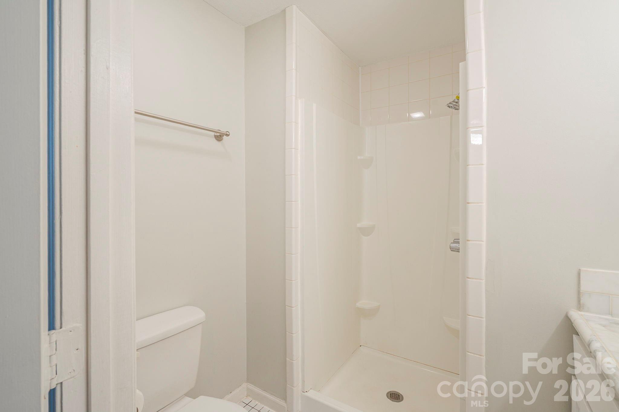 6410 Pineburr Court — Charlotte