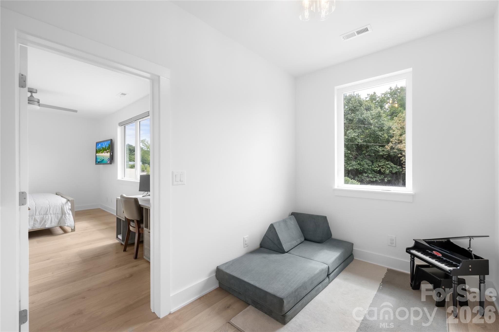 1627 Rama Road — Charlotte